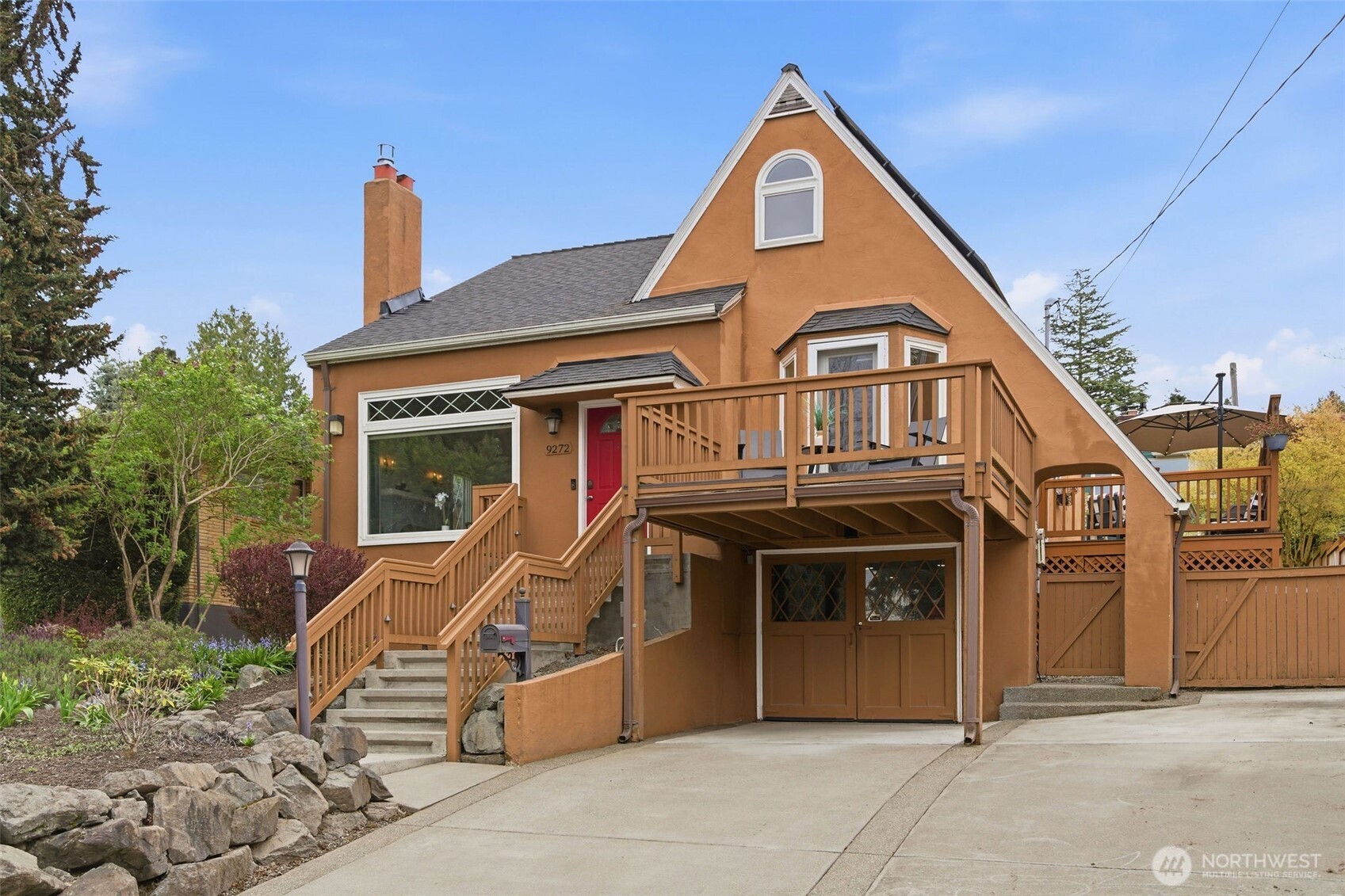 9272 Fauntleroy Way SW