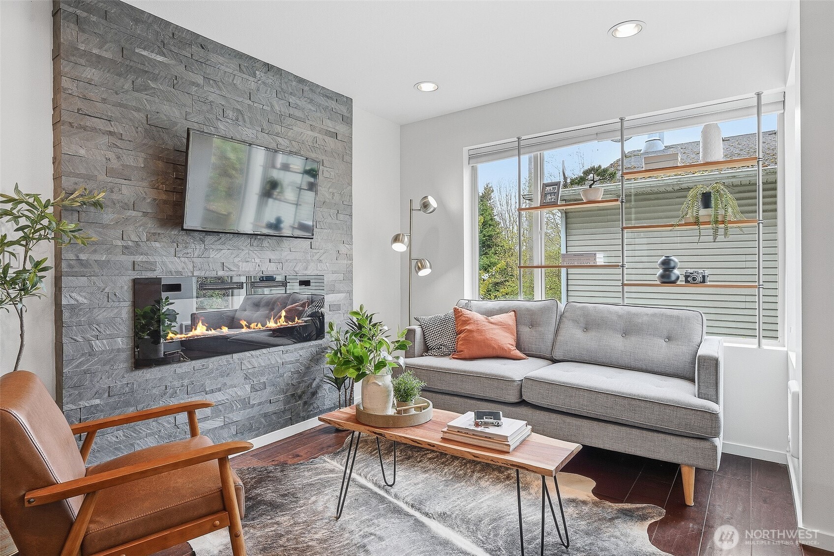 7752 Delridge Way SW