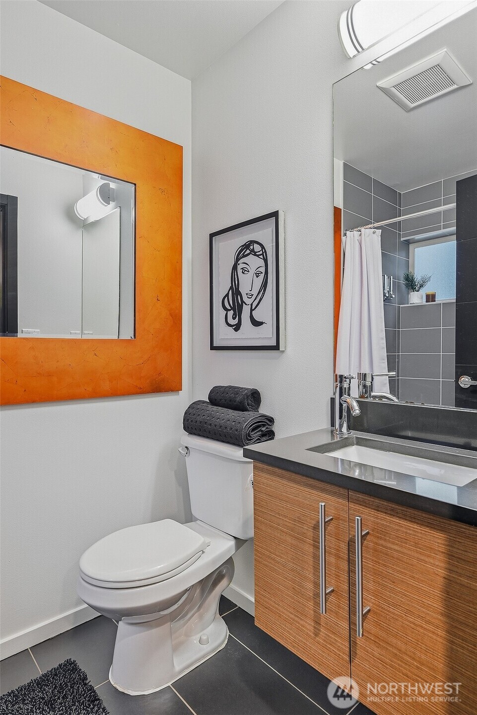 7752 Delridge Way SW