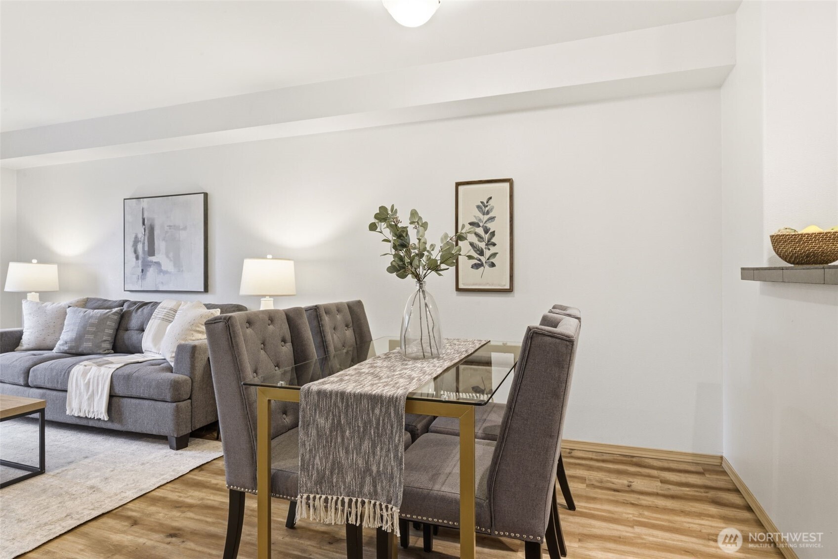 9057 Greenwood Avenue N Unit: 102