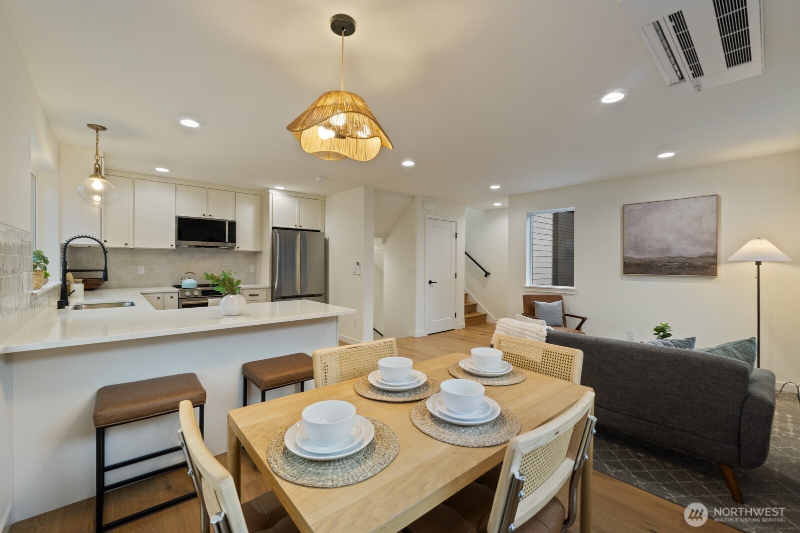 2725 NE 87th Street
