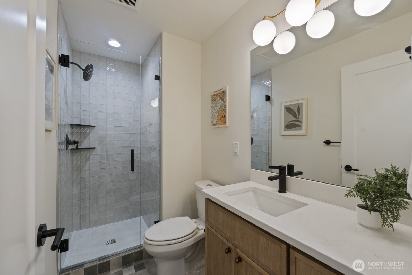 2725 NE 87th Street