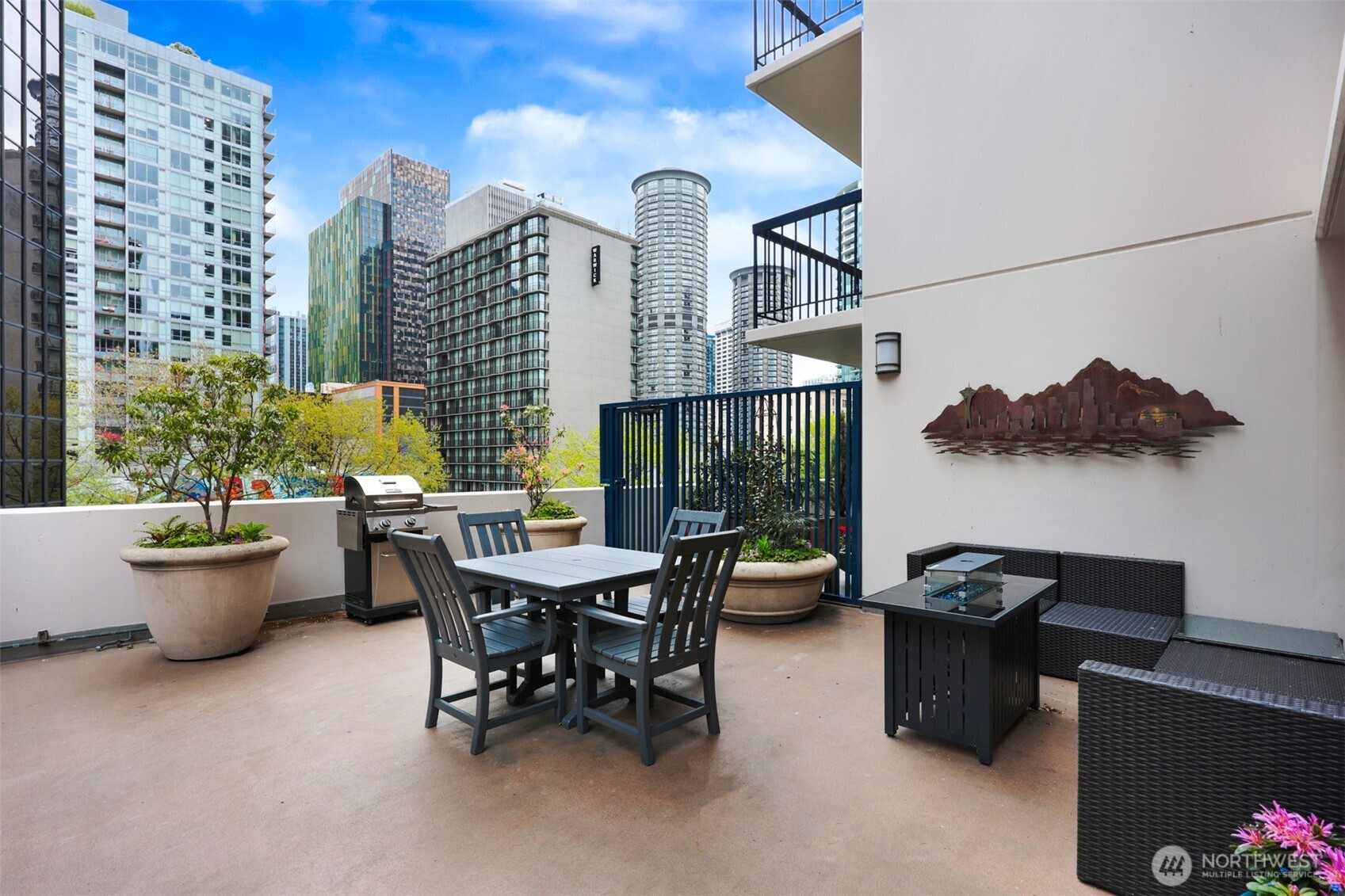 2100 3rd Avenue Unit: 1804