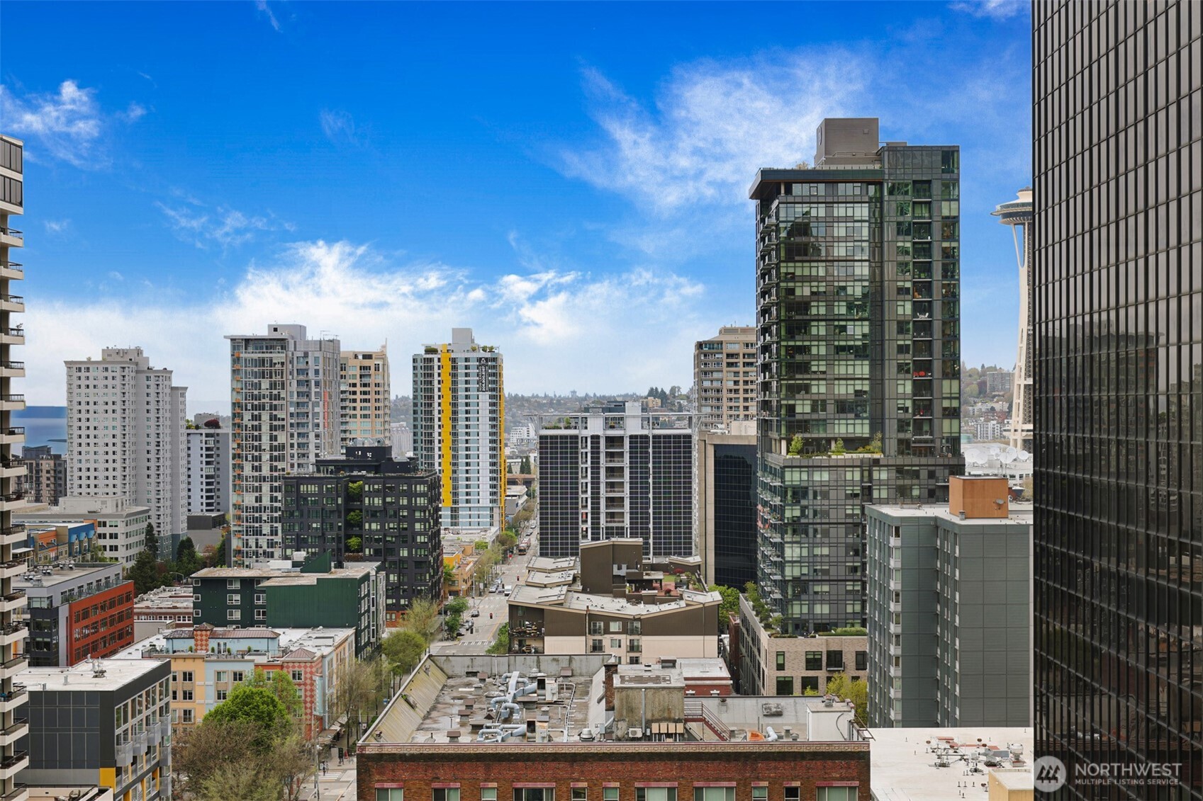 2100 3rd Avenue Unit: 1804