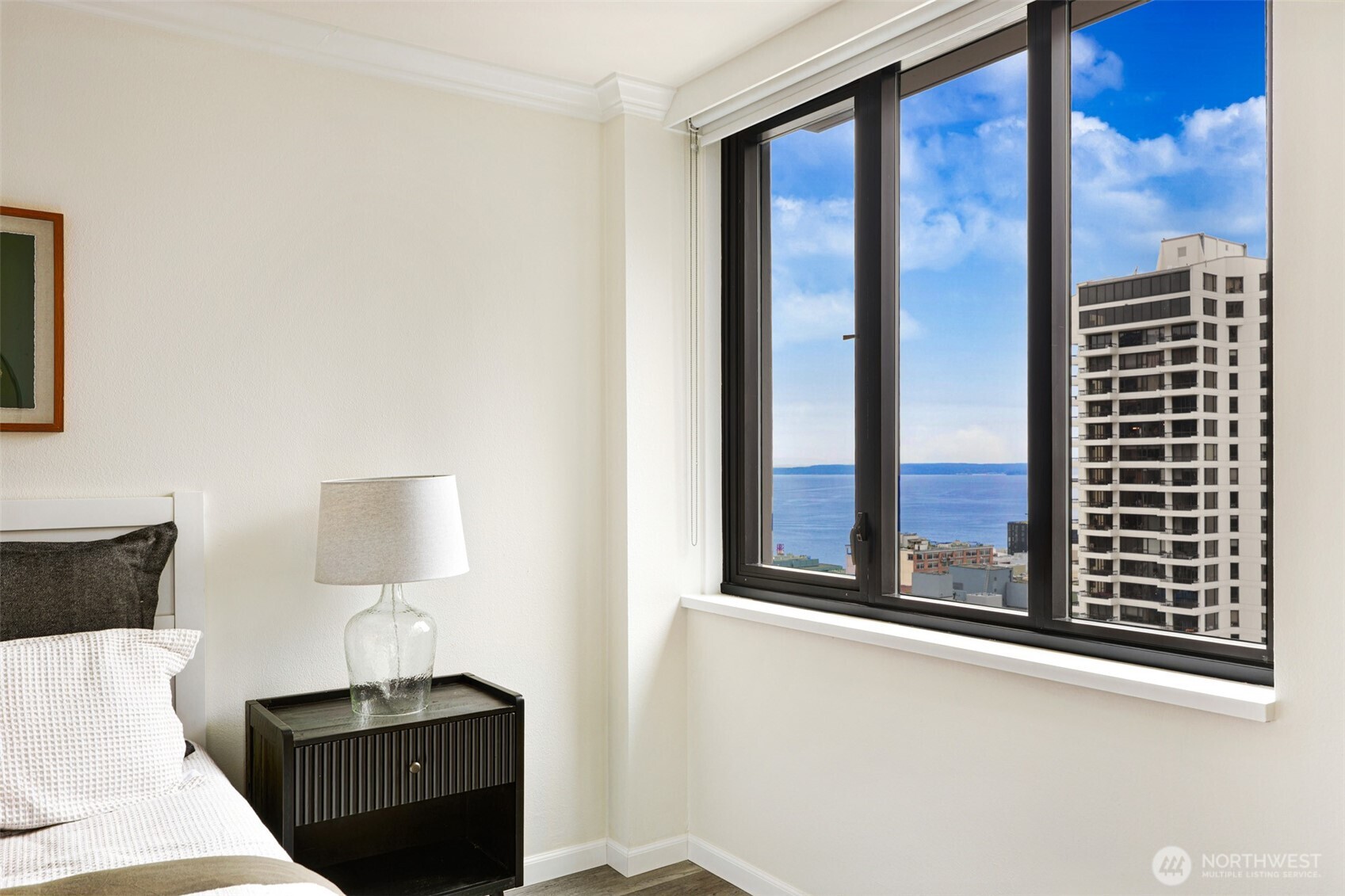 2100 3rd Avenue Unit: 1804