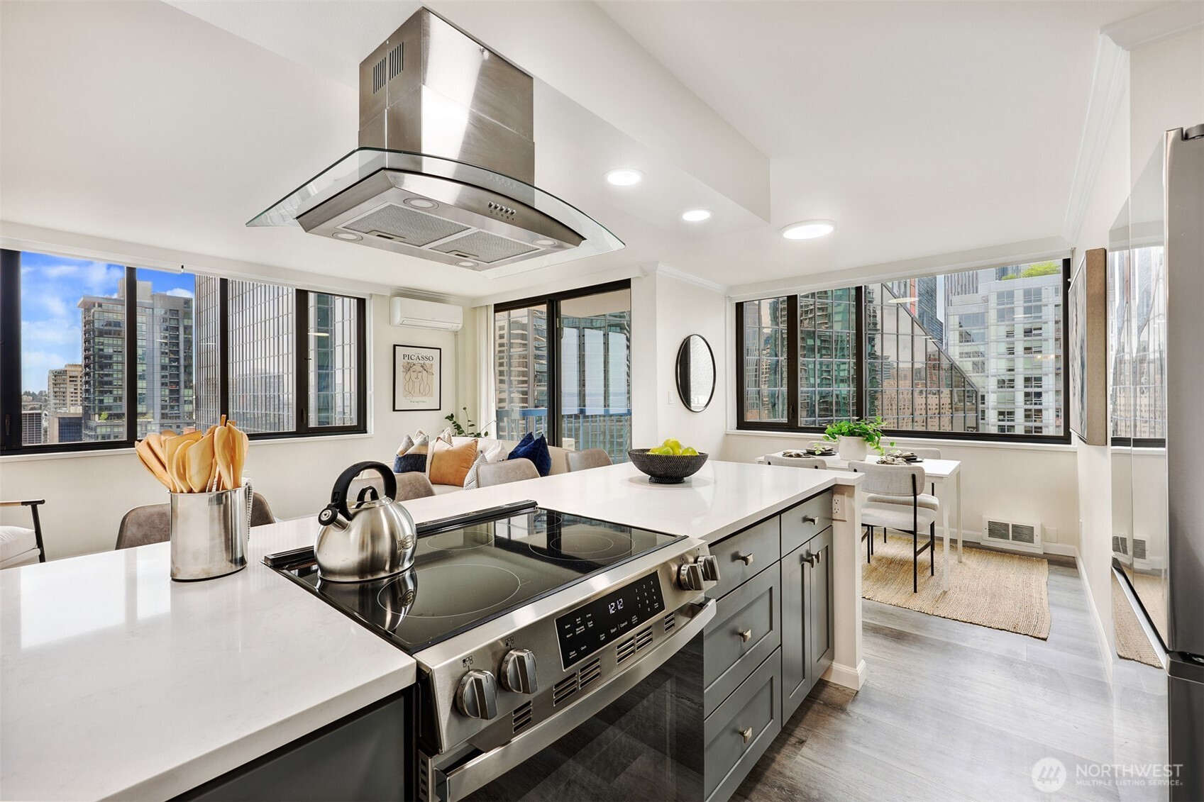 2100 3rd Avenue Unit: 1804