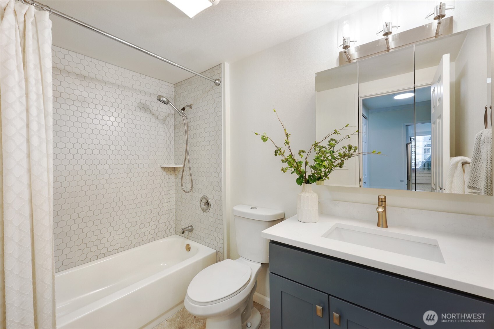 2100 3rd Avenue Unit: 1804