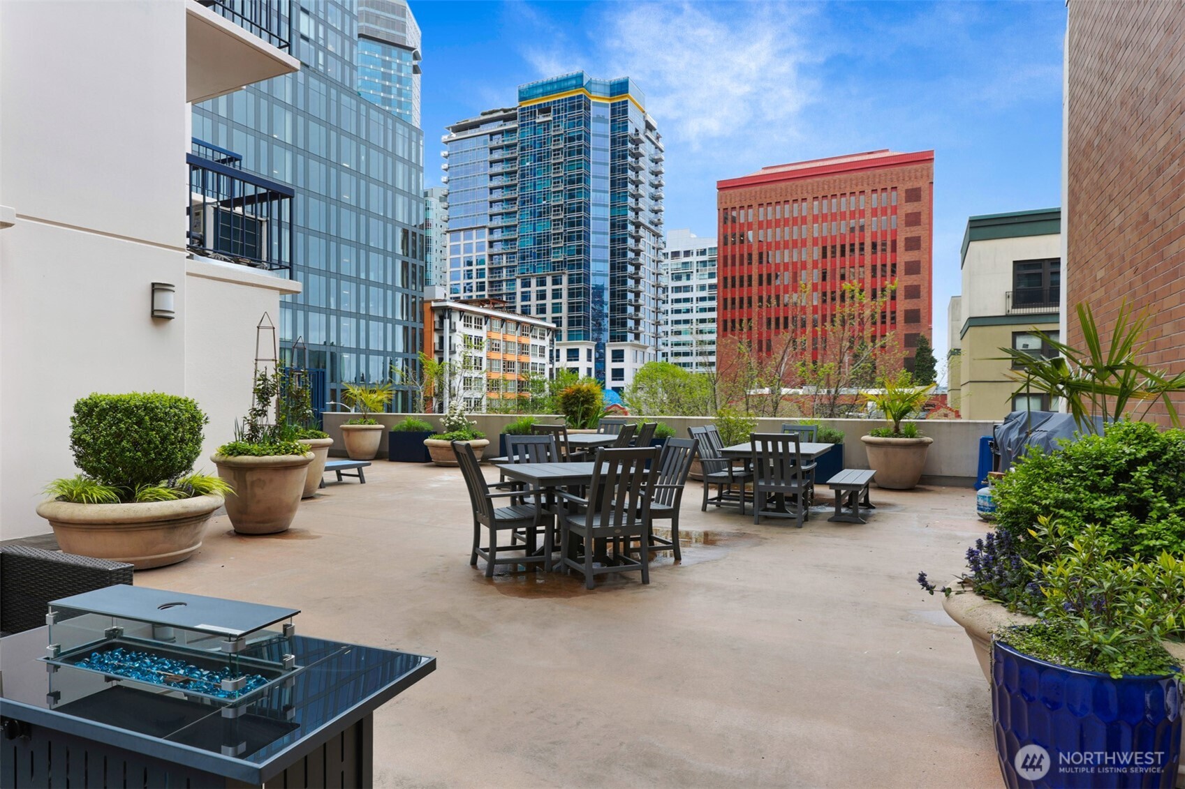 2100 3rd Avenue Unit: 1804