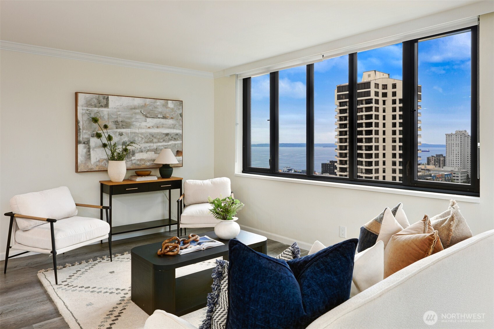 2100 3rd Avenue Unit: 1804