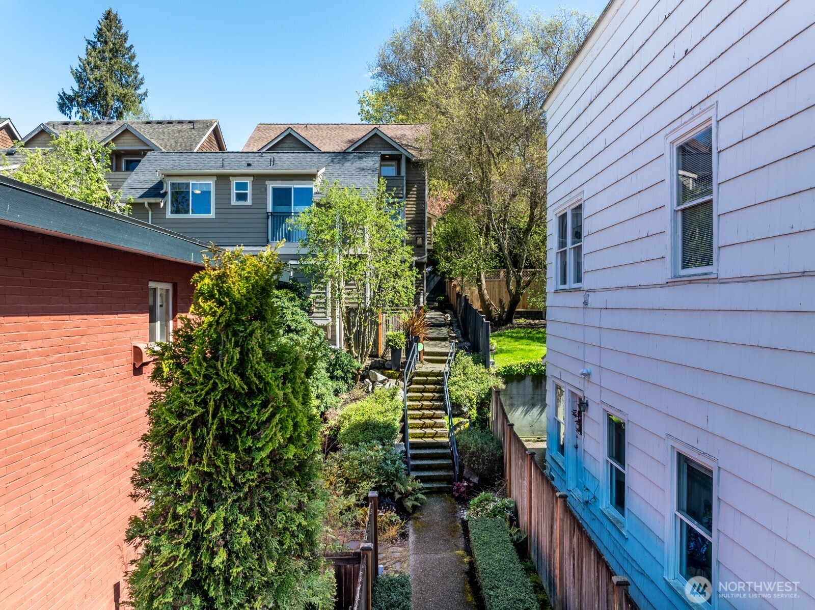 7114 California Avenue SW Unit: F