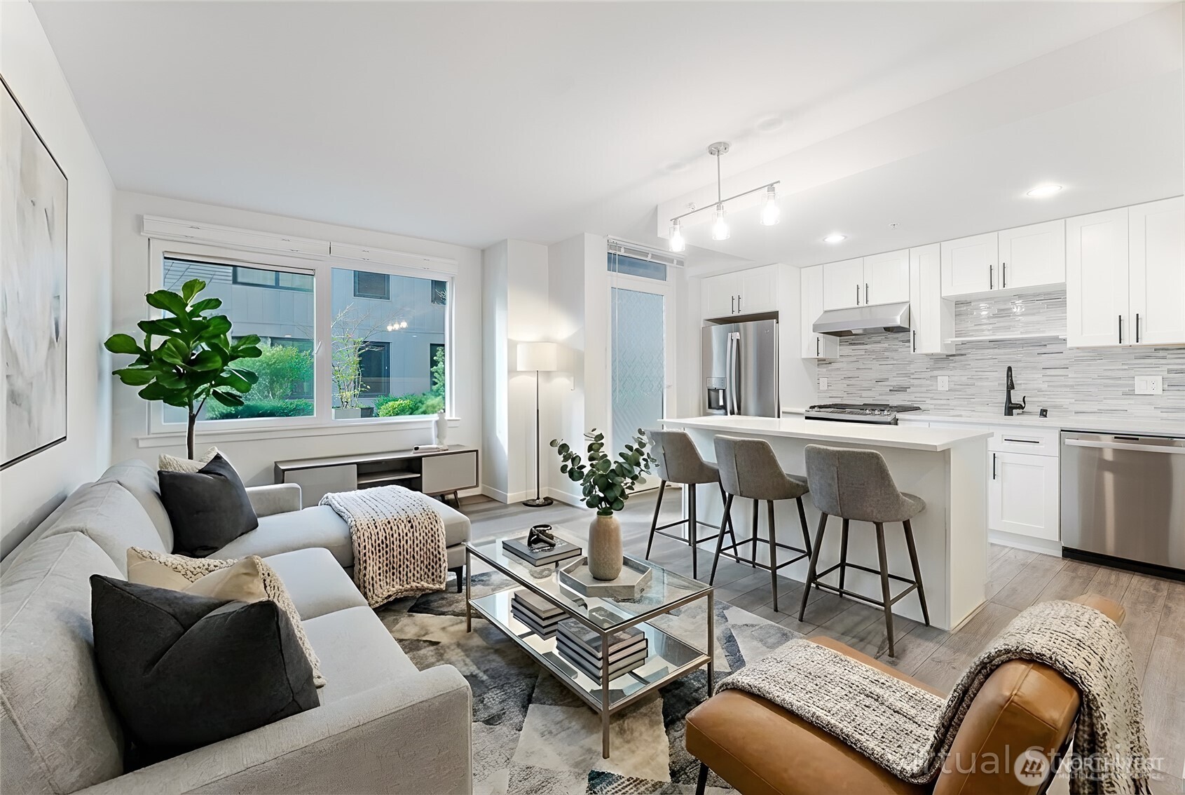 76 Cedar Street Unit: 303