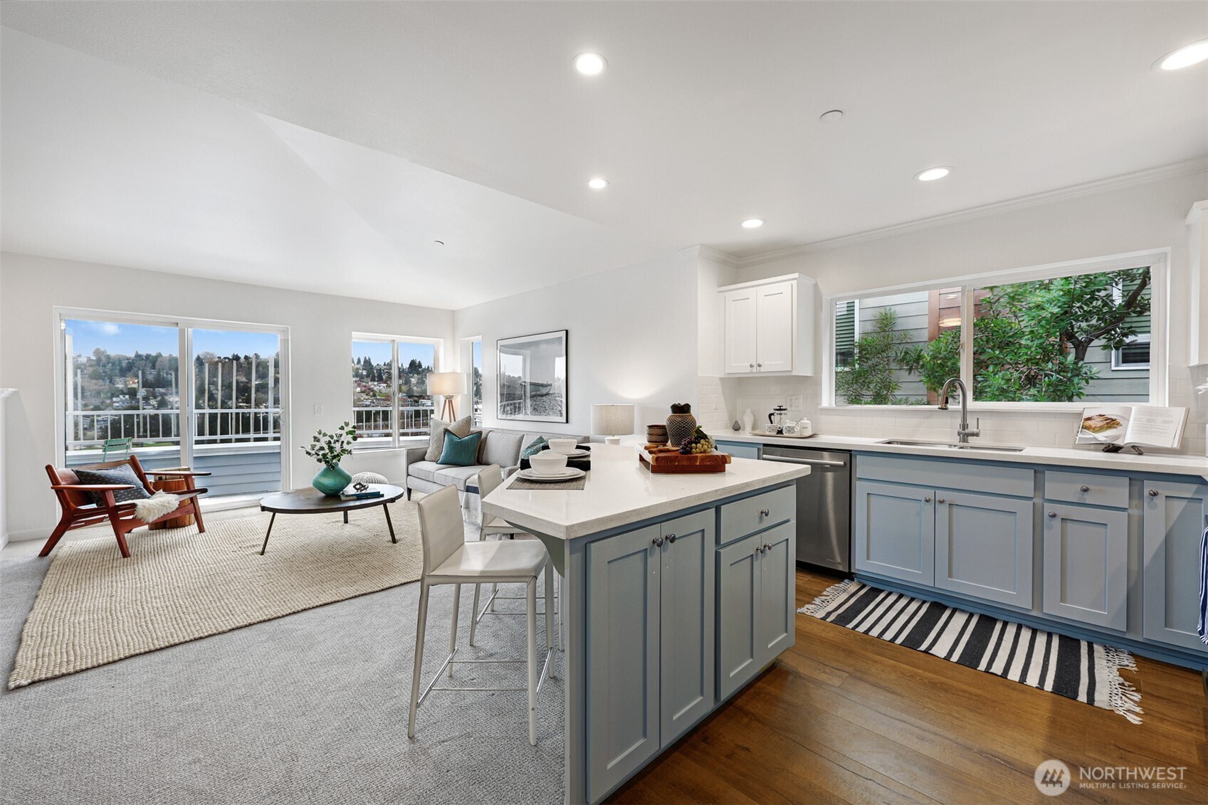 2841 14th Avenue W Unit: 202