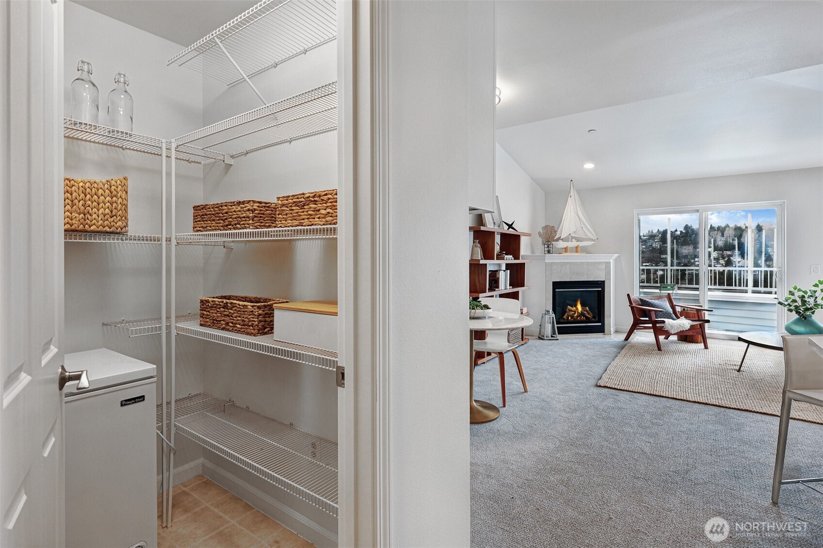 2841 14th Avenue W Unit: 202