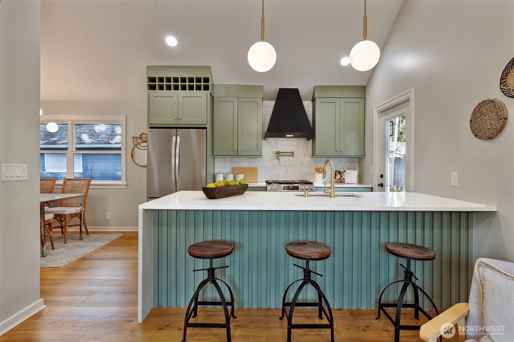 14606 16th Avenue SW