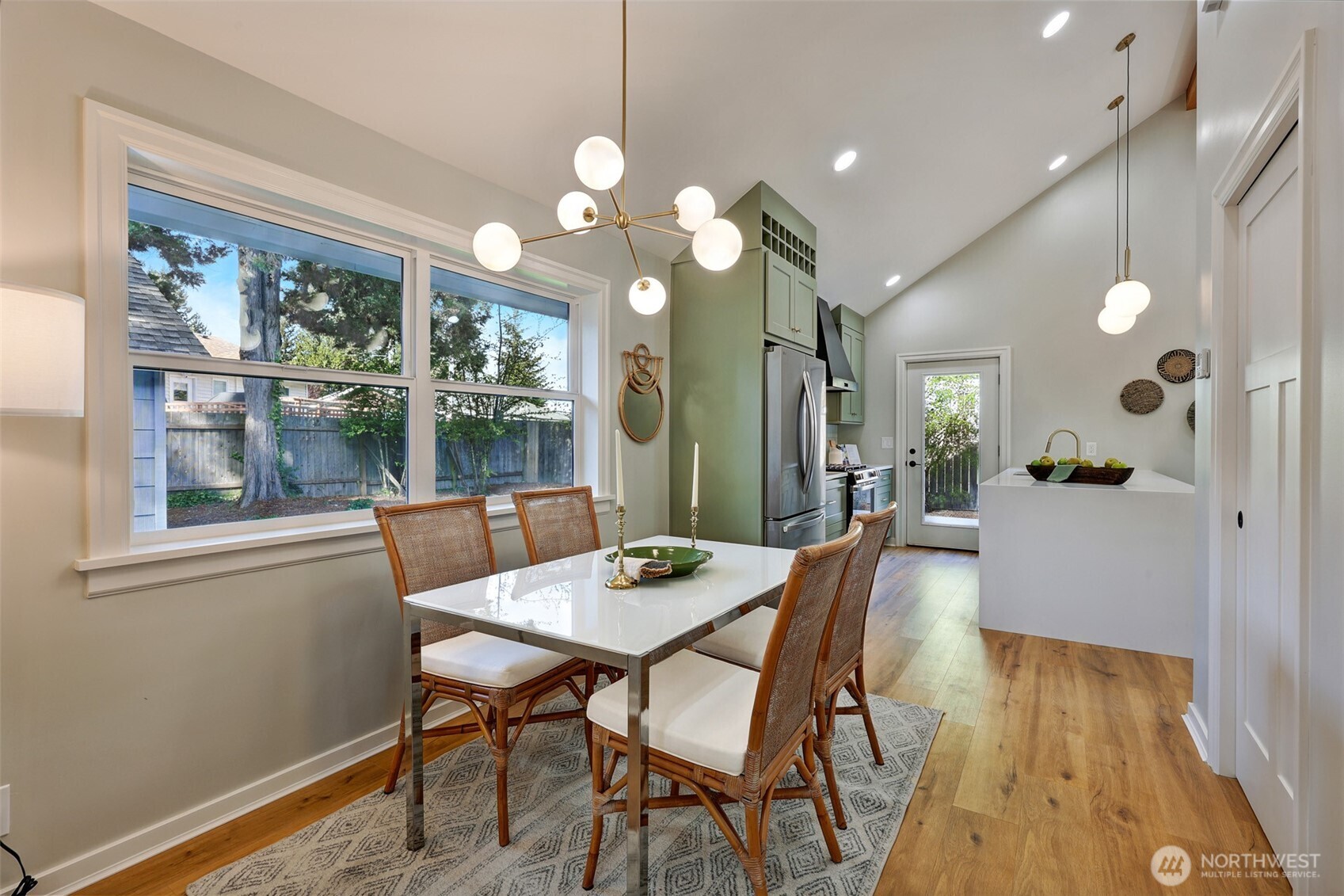 14606 16th Avenue SW