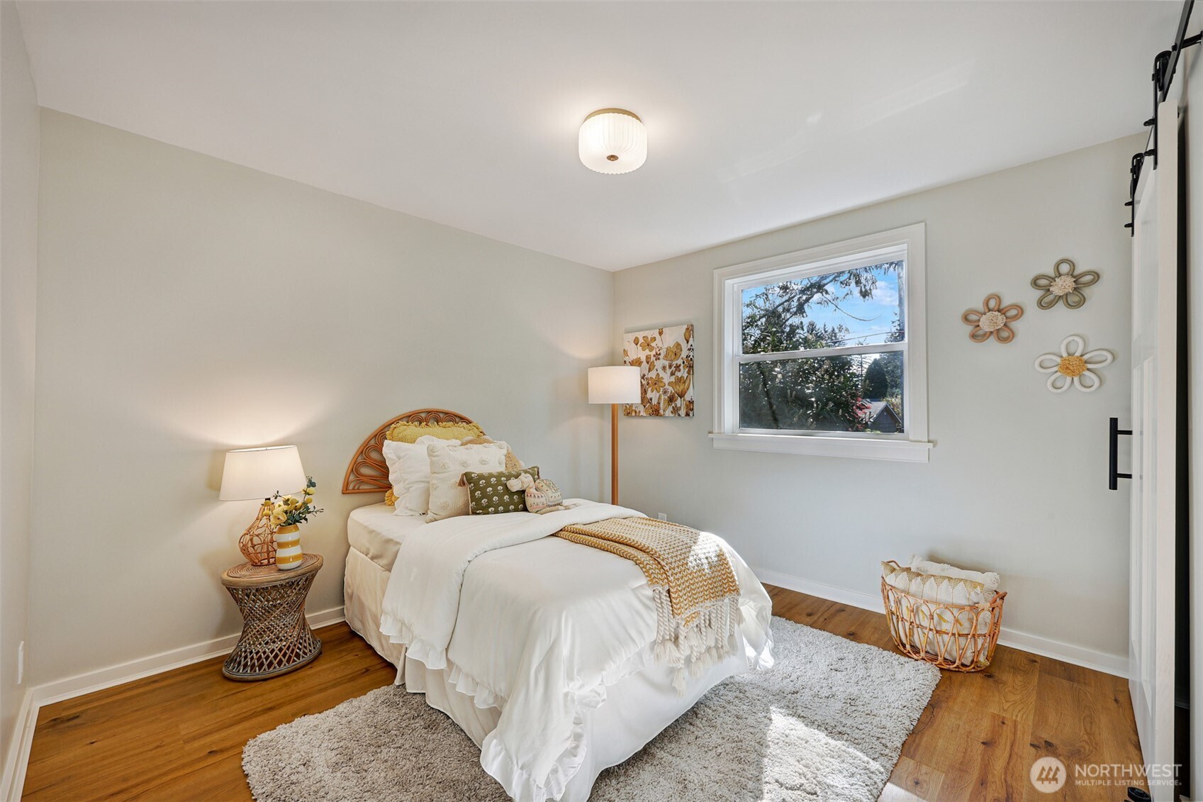 14606 16th Avenue SW