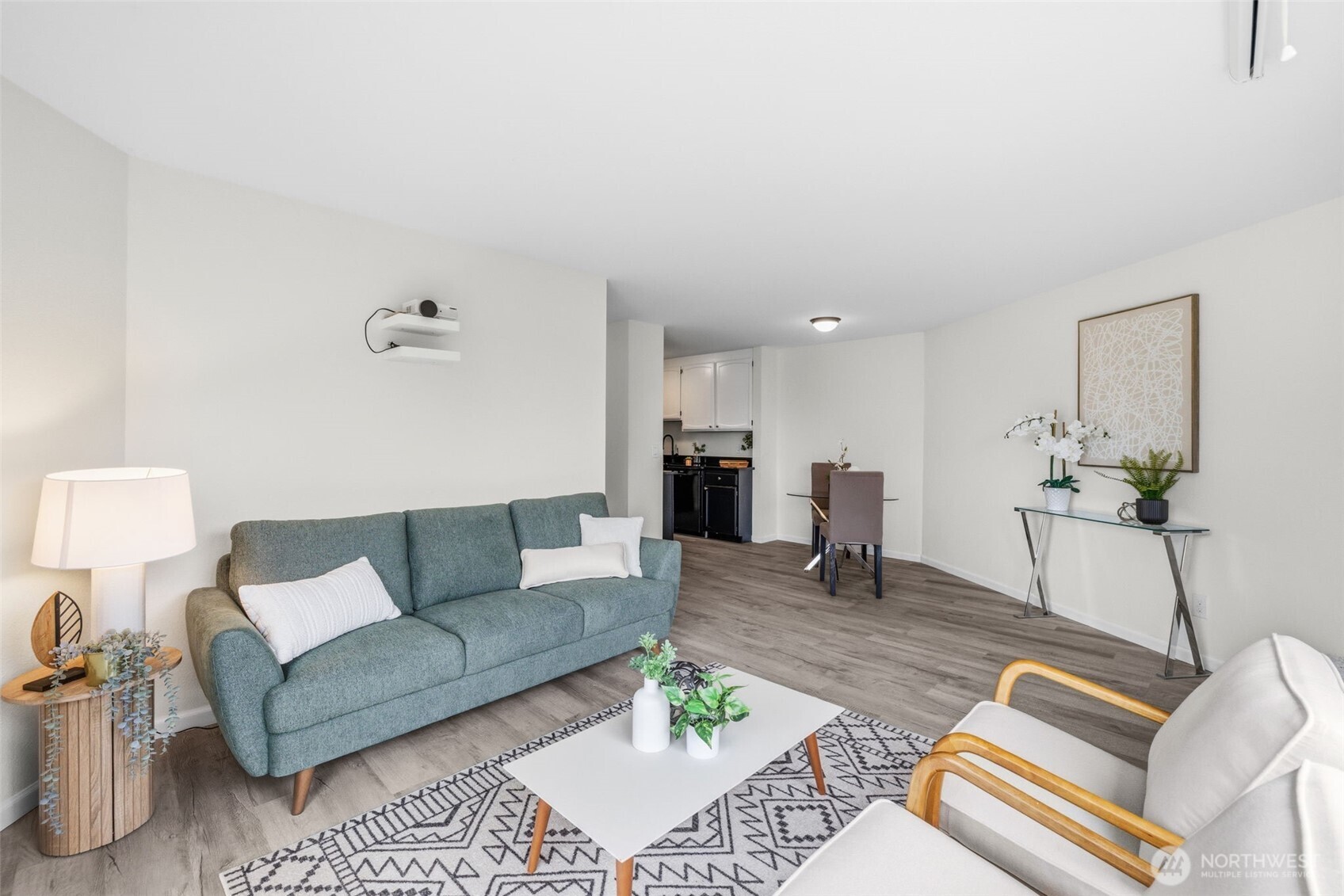 135 N 105th Street Unit: 103