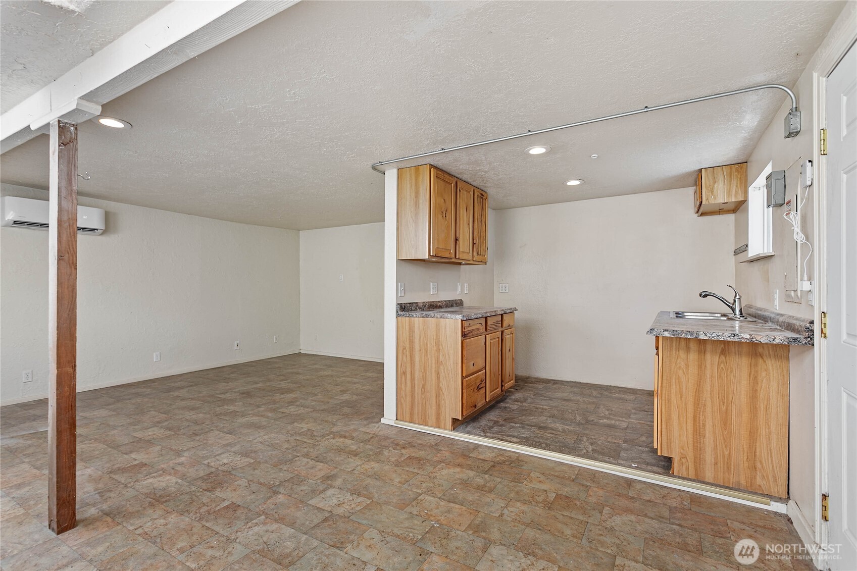 1000 Jersey Street Unit: A & B