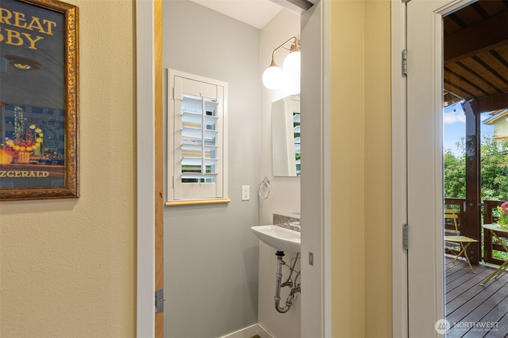 20215 15th Avenue NW Unit: E