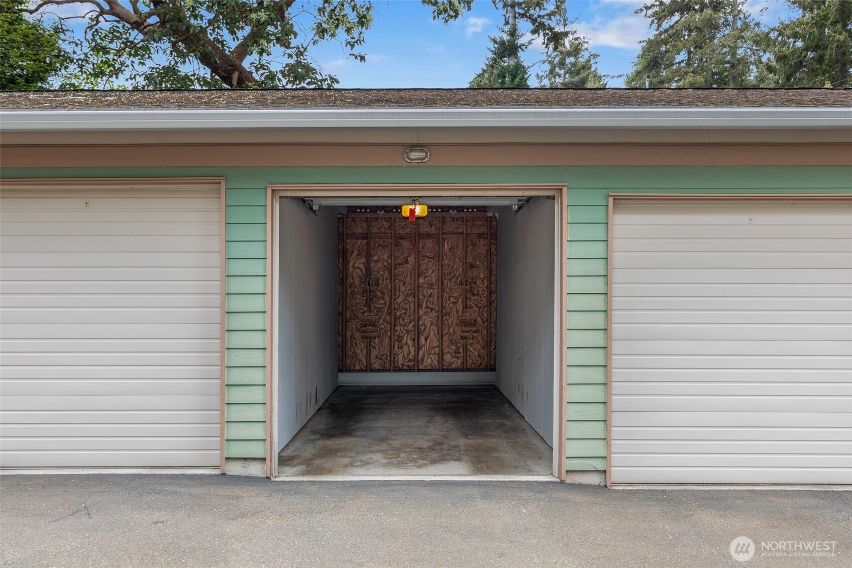 20215 15th Avenue NW Unit: E
