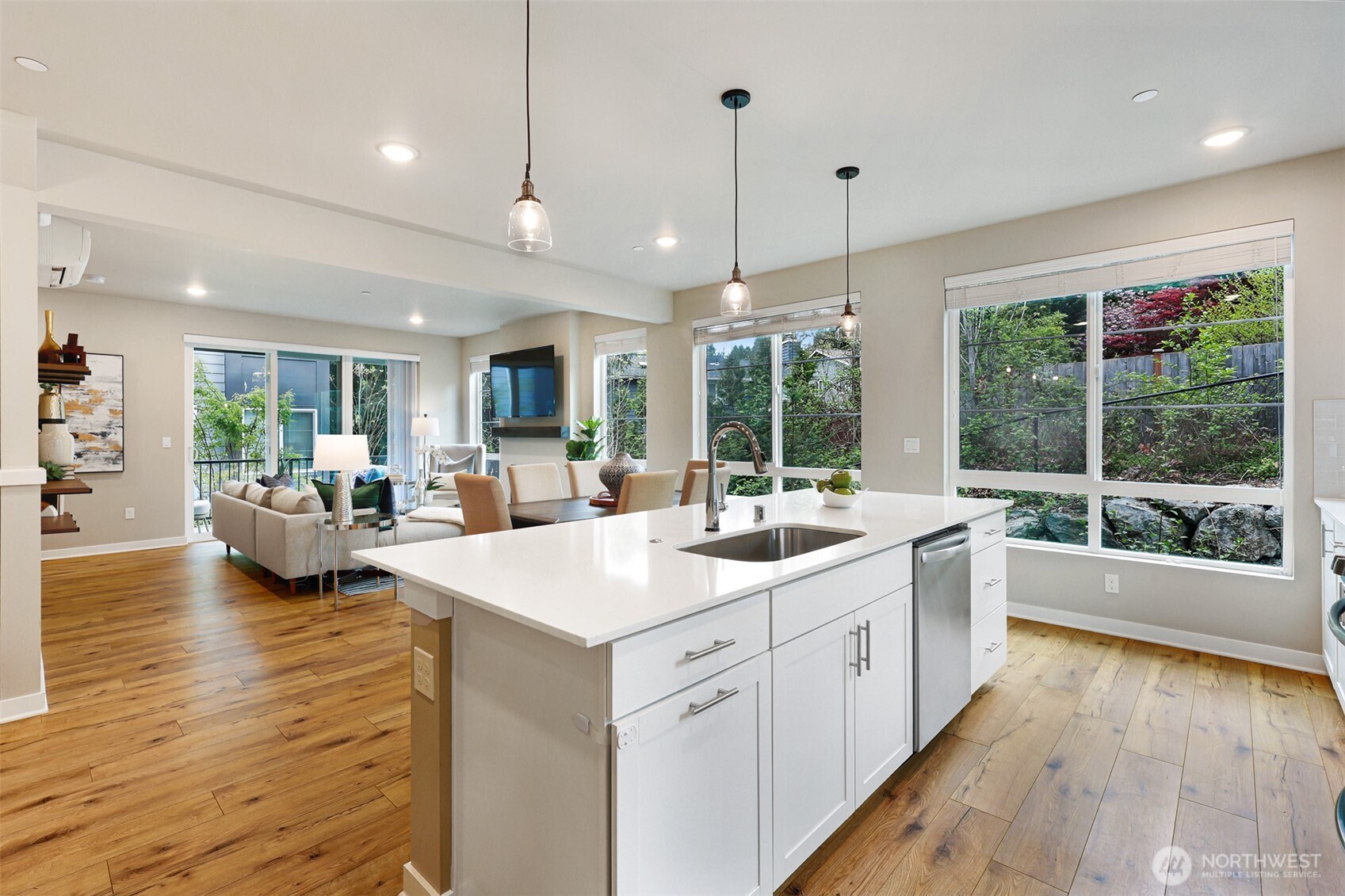 6633 NE 188th Court Unit: 6