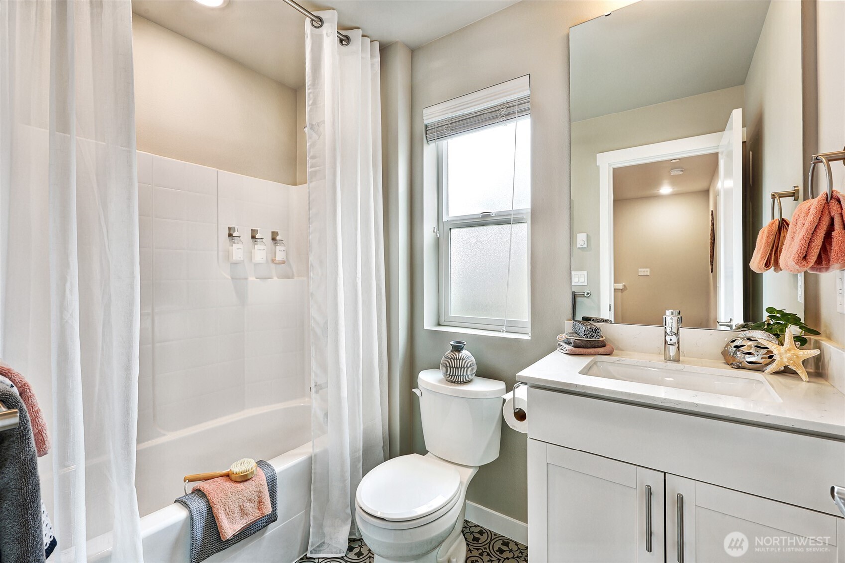 6633 NE 188th Court Unit: 6