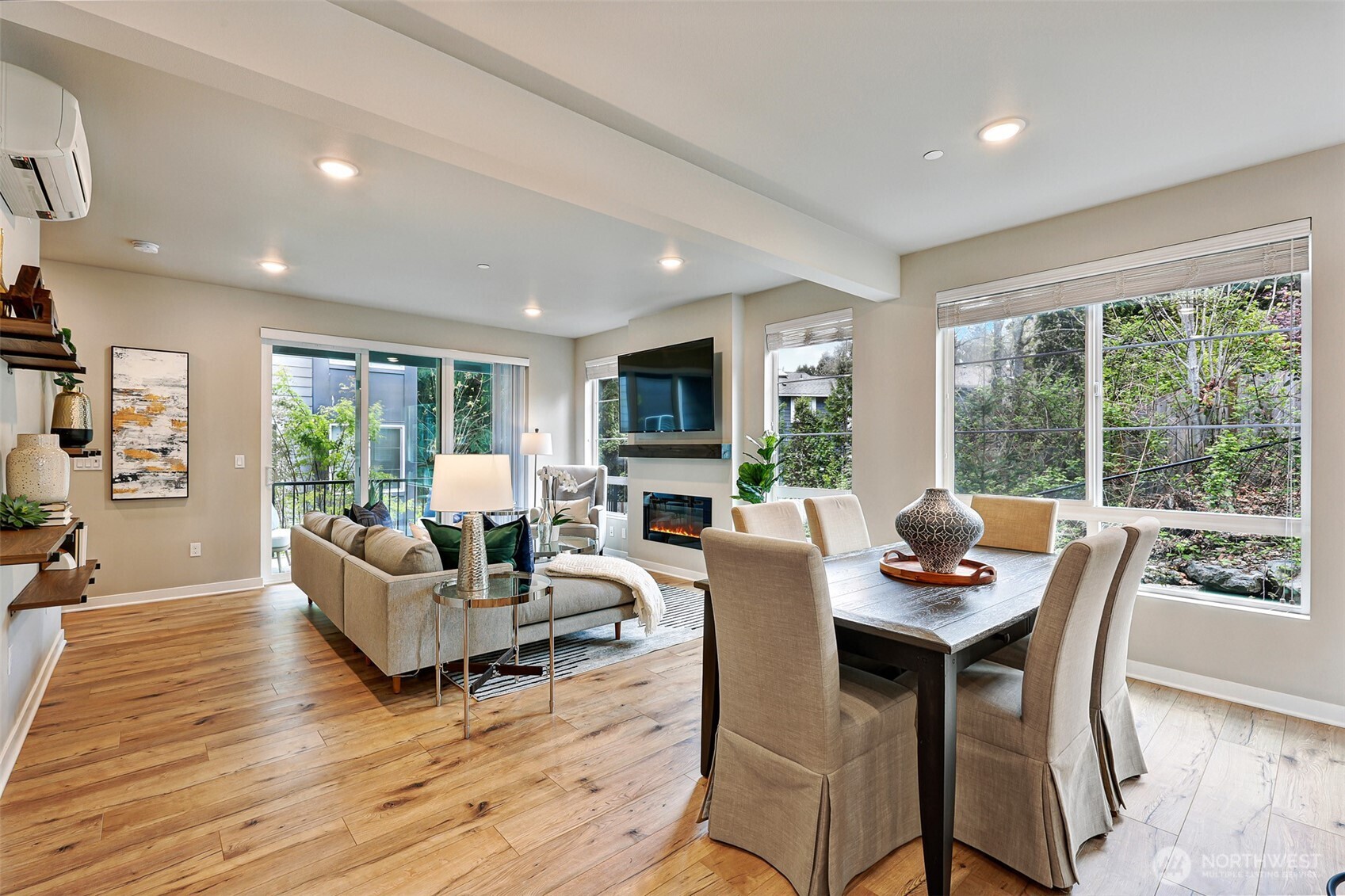 6633 NE 188th Court Unit: 6