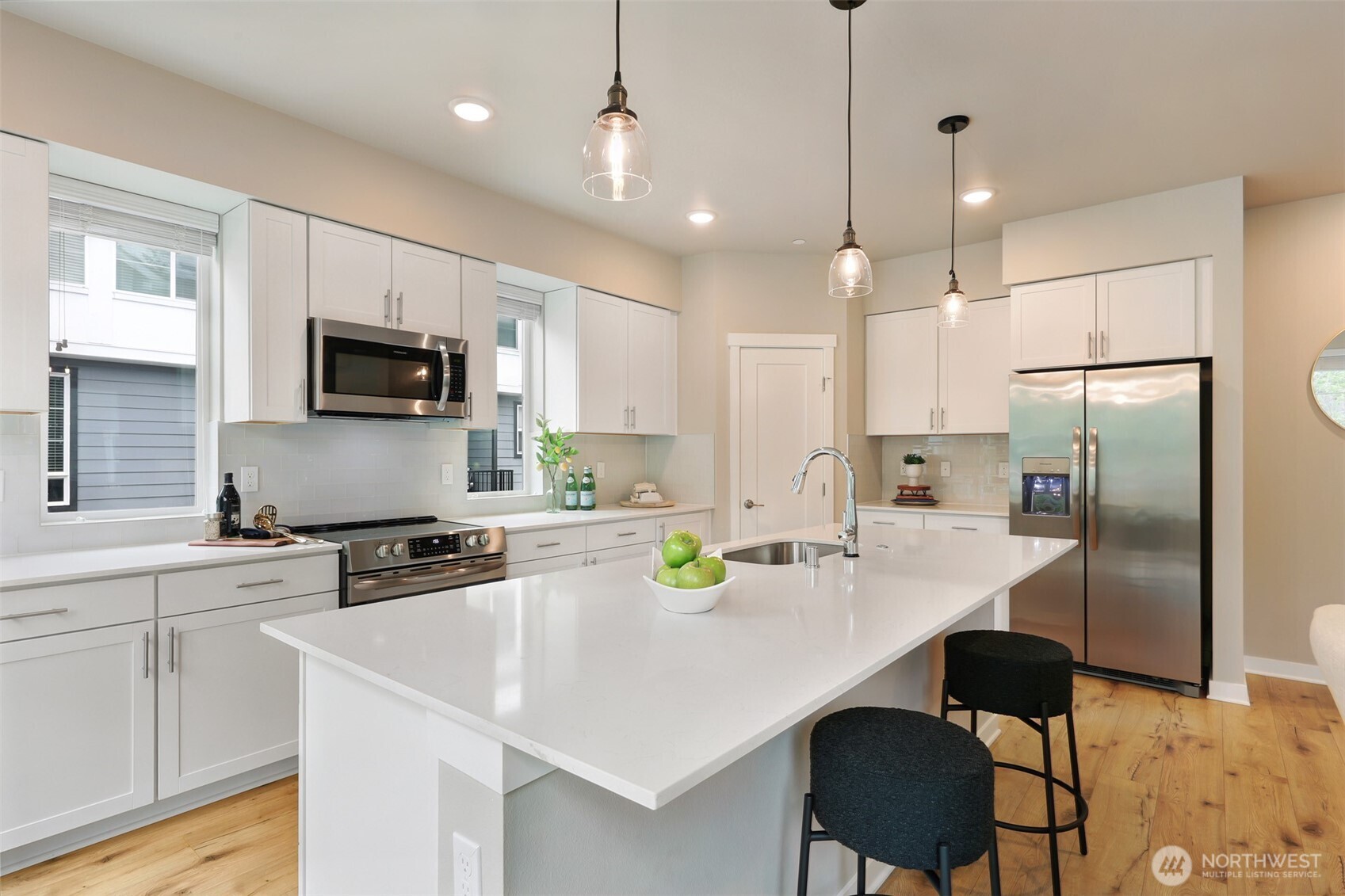 6633 NE 188th Court Unit: 6