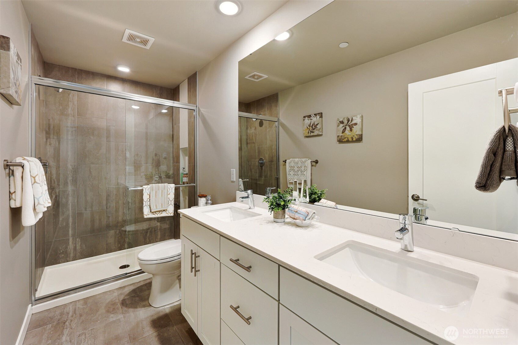 6633 NE 188th Court Unit: 6