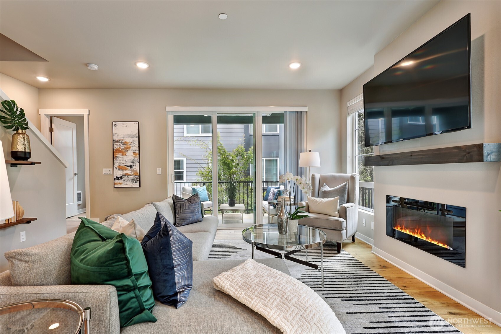 6633 NE 188th Court Unit: 6