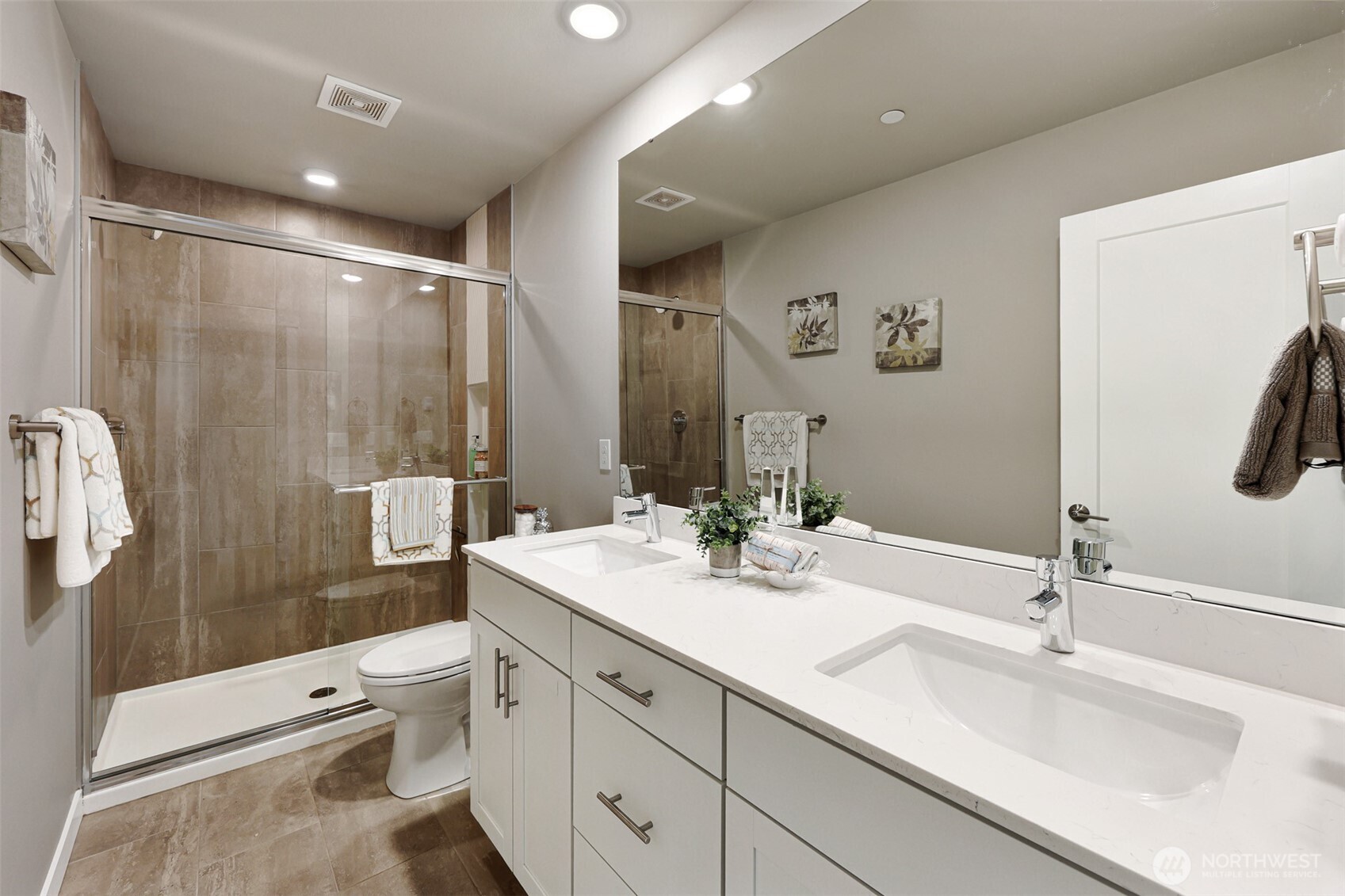 6633 NE 188th Court Unit: 6