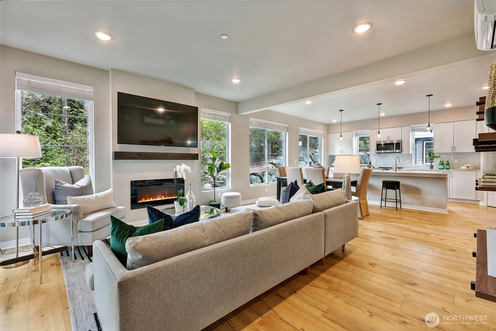 6633 NE 188th Court Unit: 6