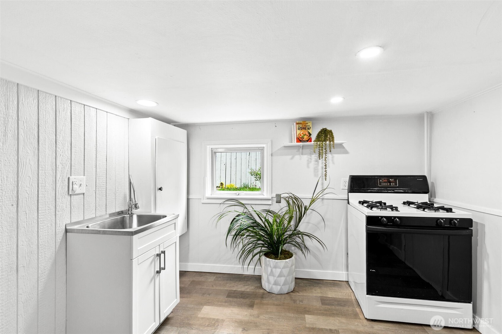 705 N 104th Street