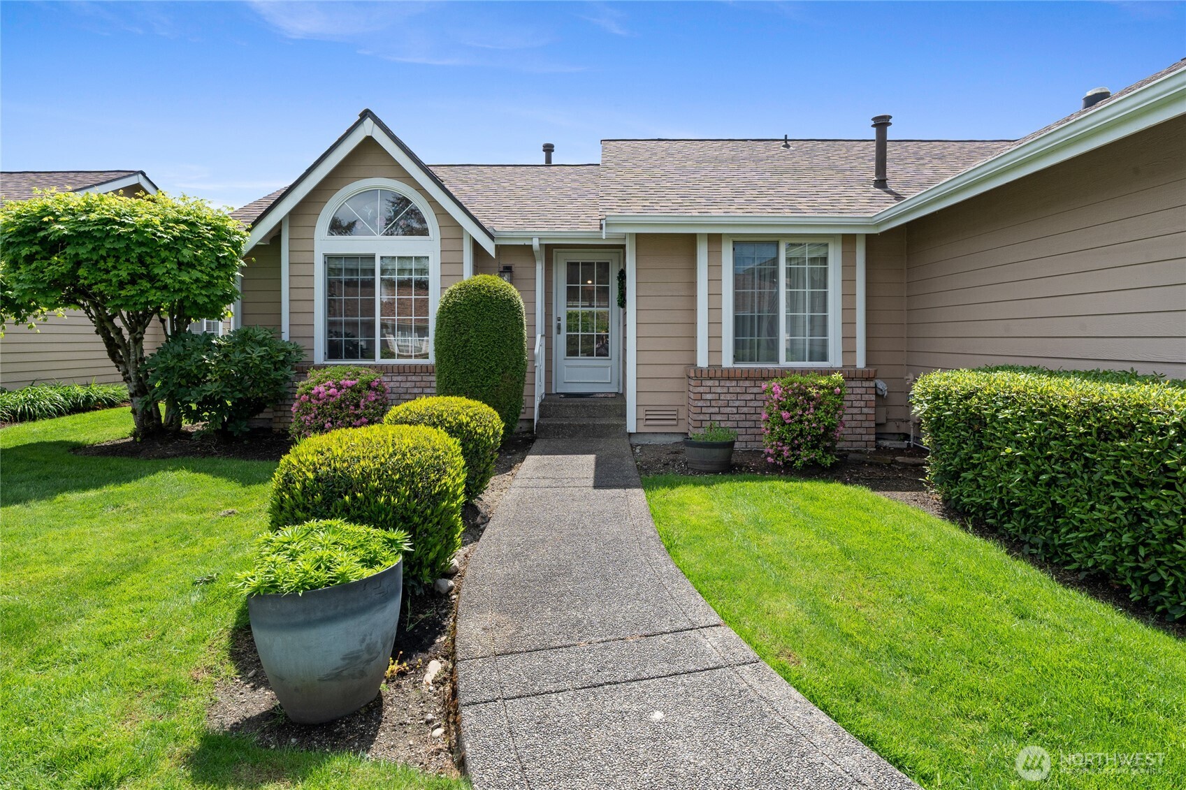 34 Lakewood Oaks Drive SW