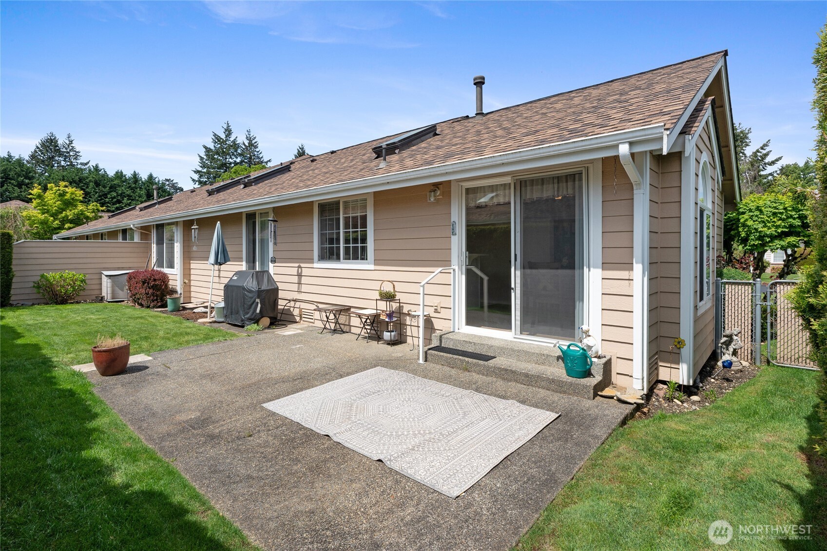 34 Lakewood Oaks Drive SW