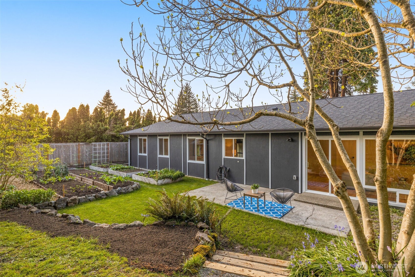 2001 SE 17th Court S