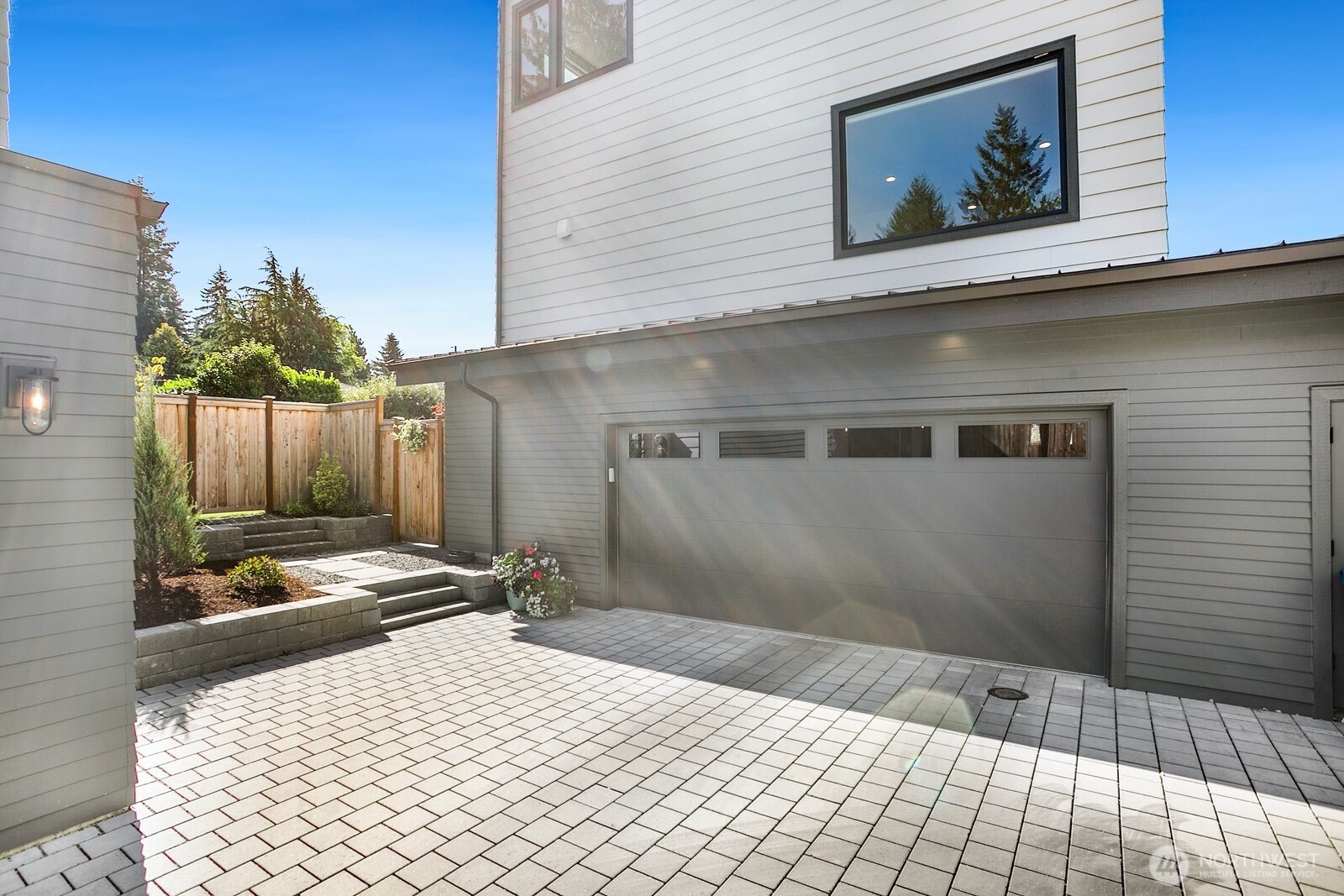 12734 B 7th Avenue NW