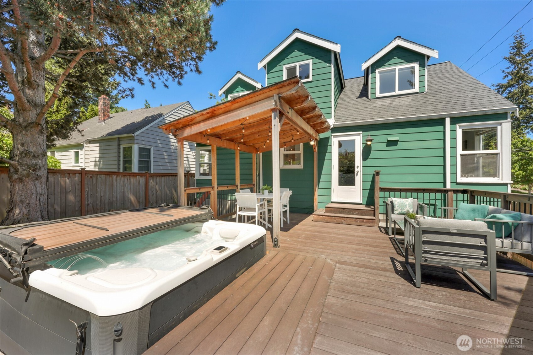 3003 NW 67th Street