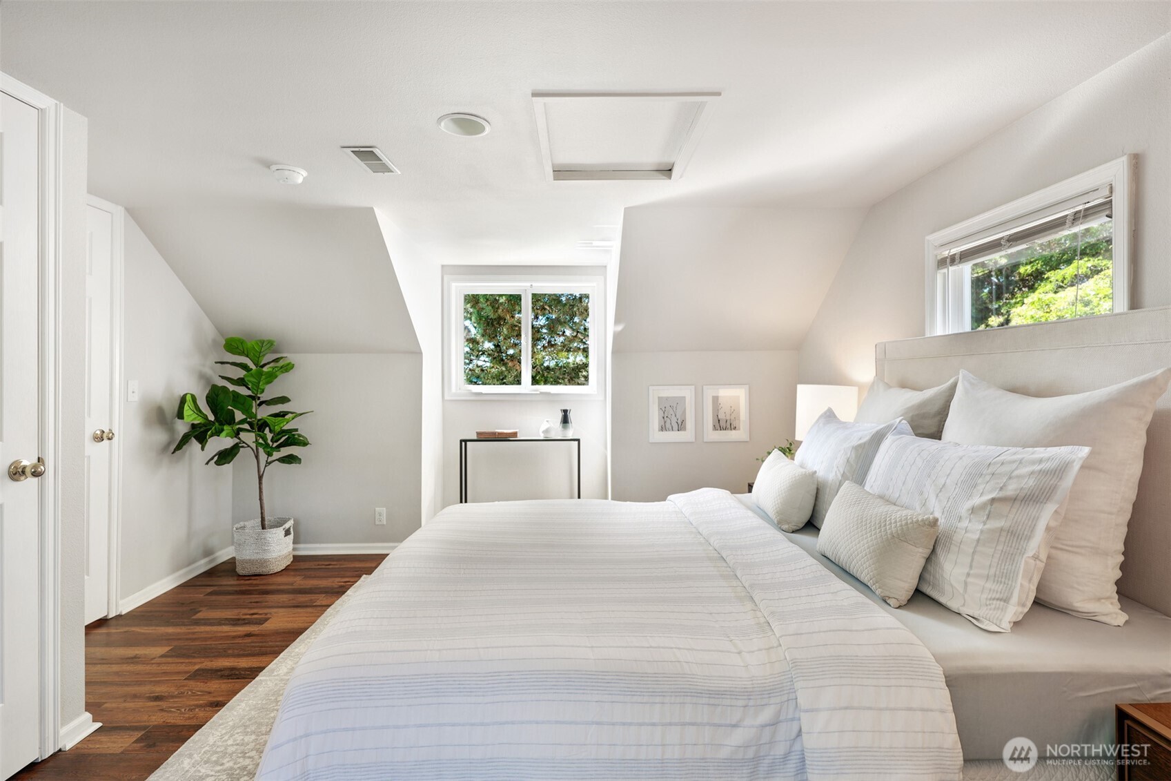 3003 NW 67th Street