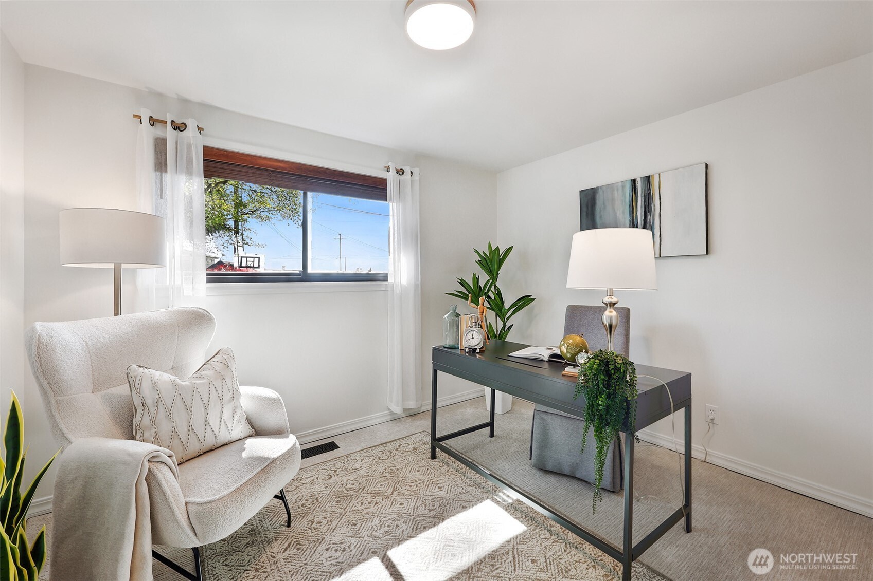 8824 NE 189th Place