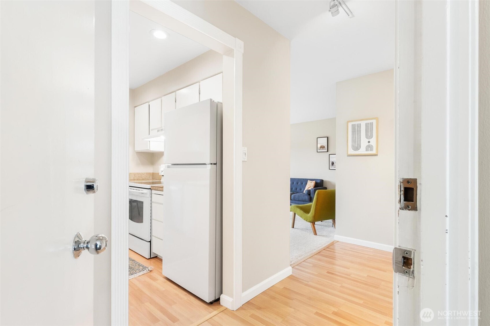 1110 5th Avenue S Unit: 402