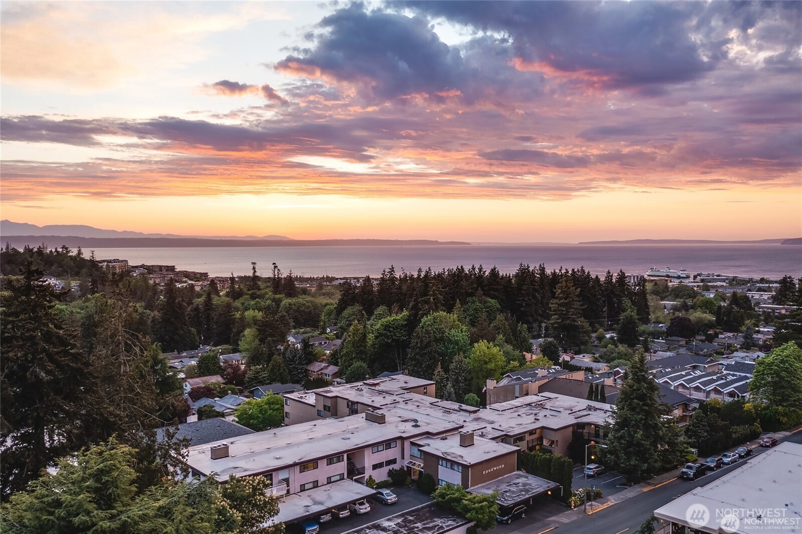 1110 5th Avenue S Unit: 402