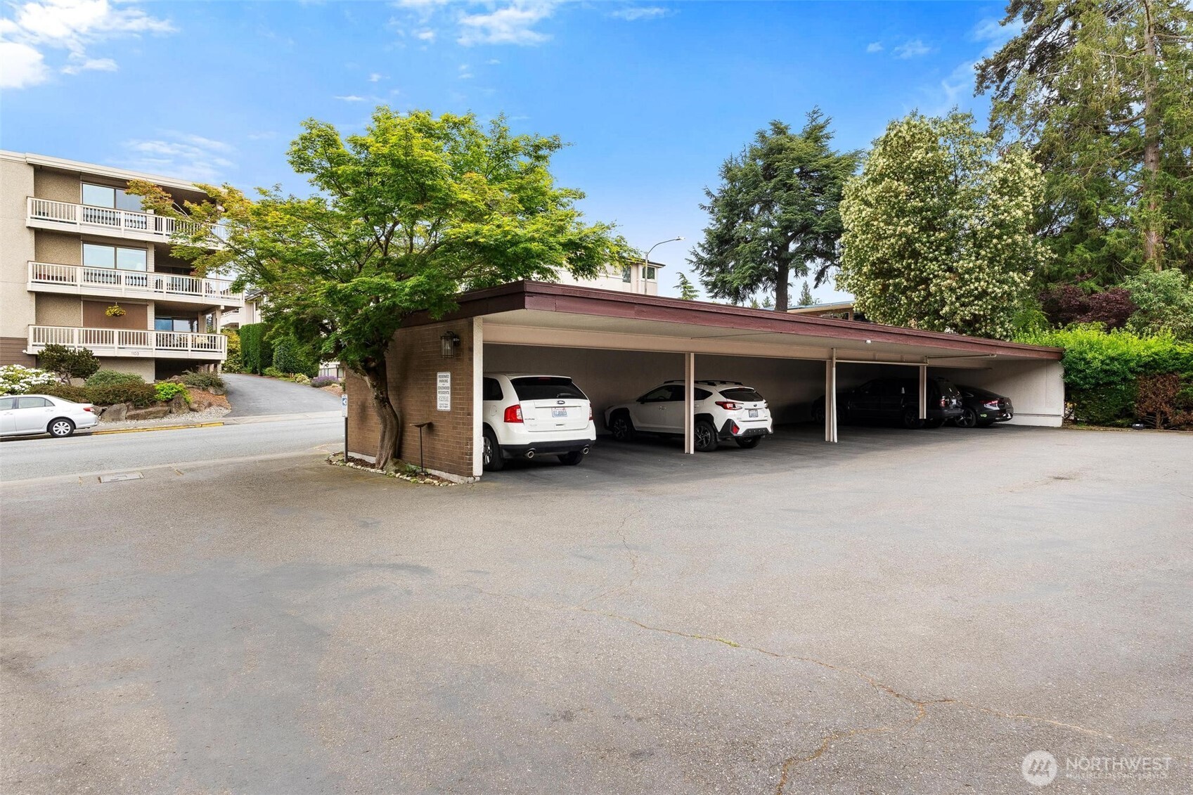 1110 5th Avenue S Unit: 402