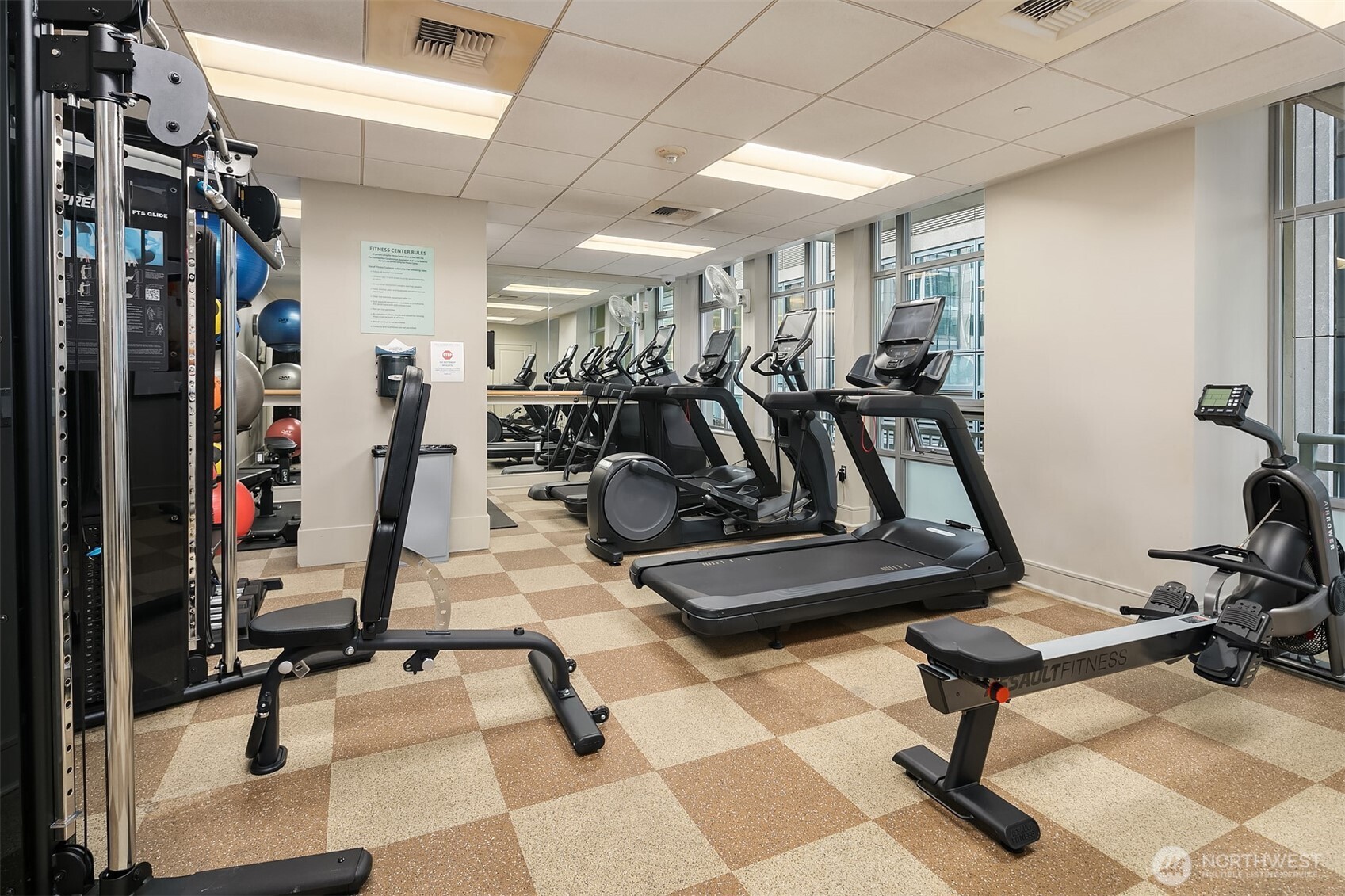 819 Virginia Street Unit: 3304