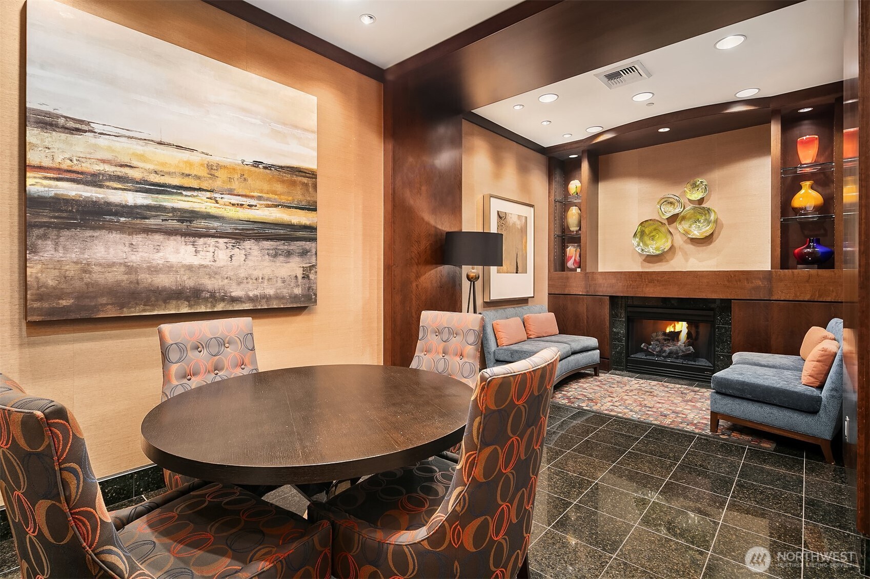 819 Virginia Street Unit: 3304