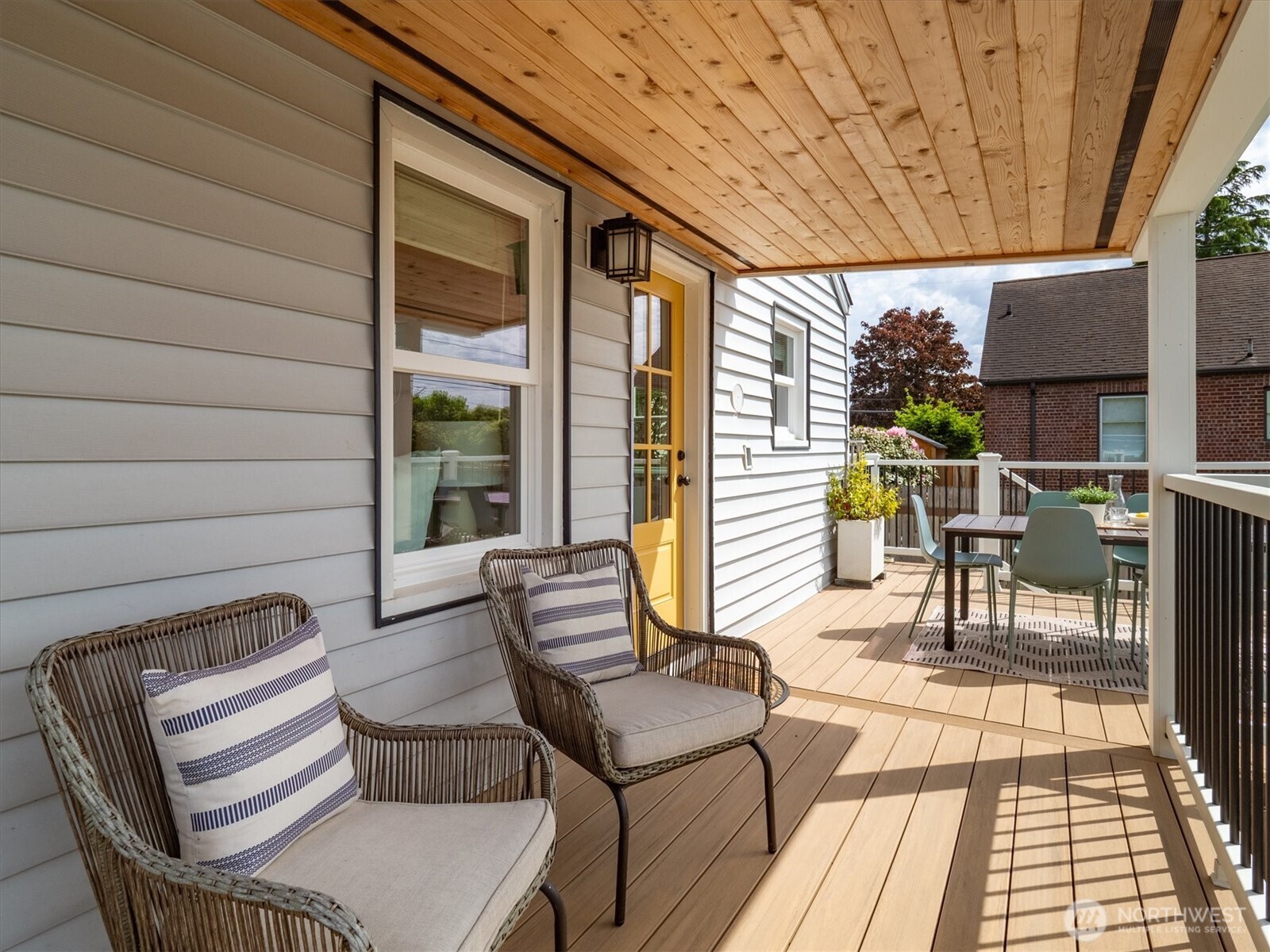 8311 19th Avenue NW