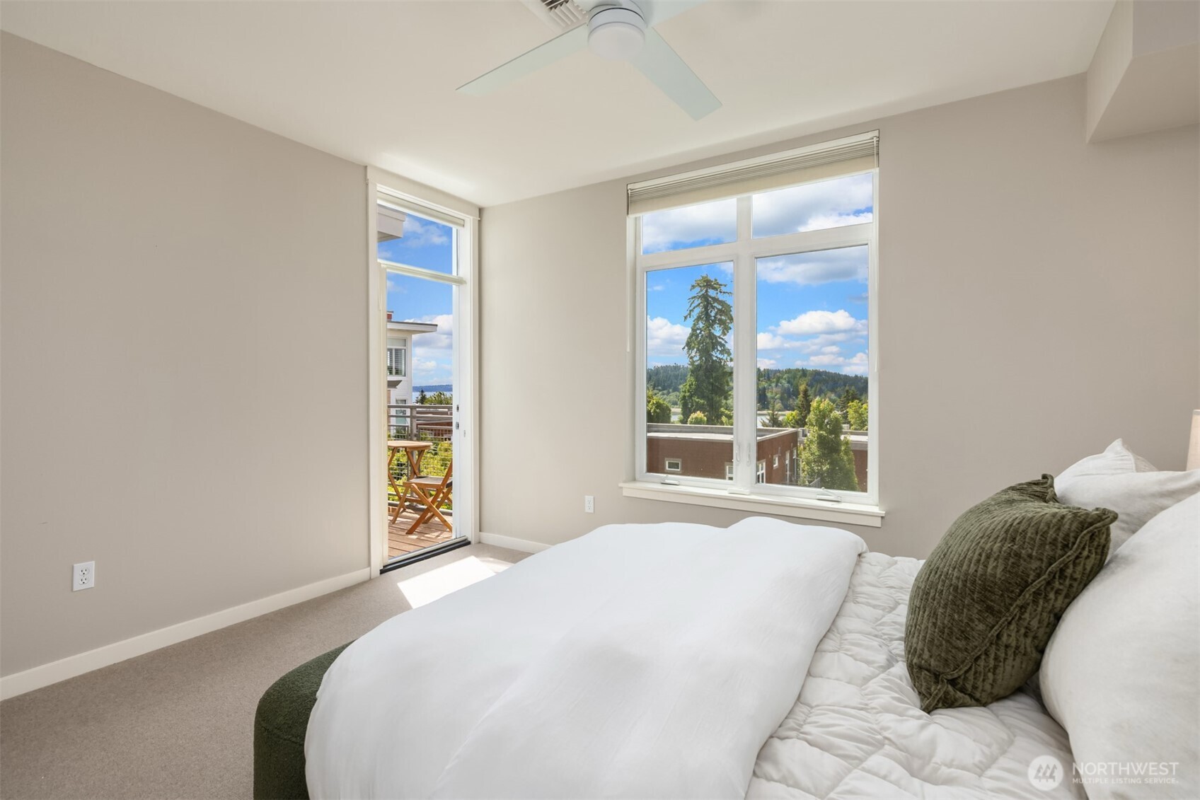 170 Harbor Sq Loop NE Unit: A-411