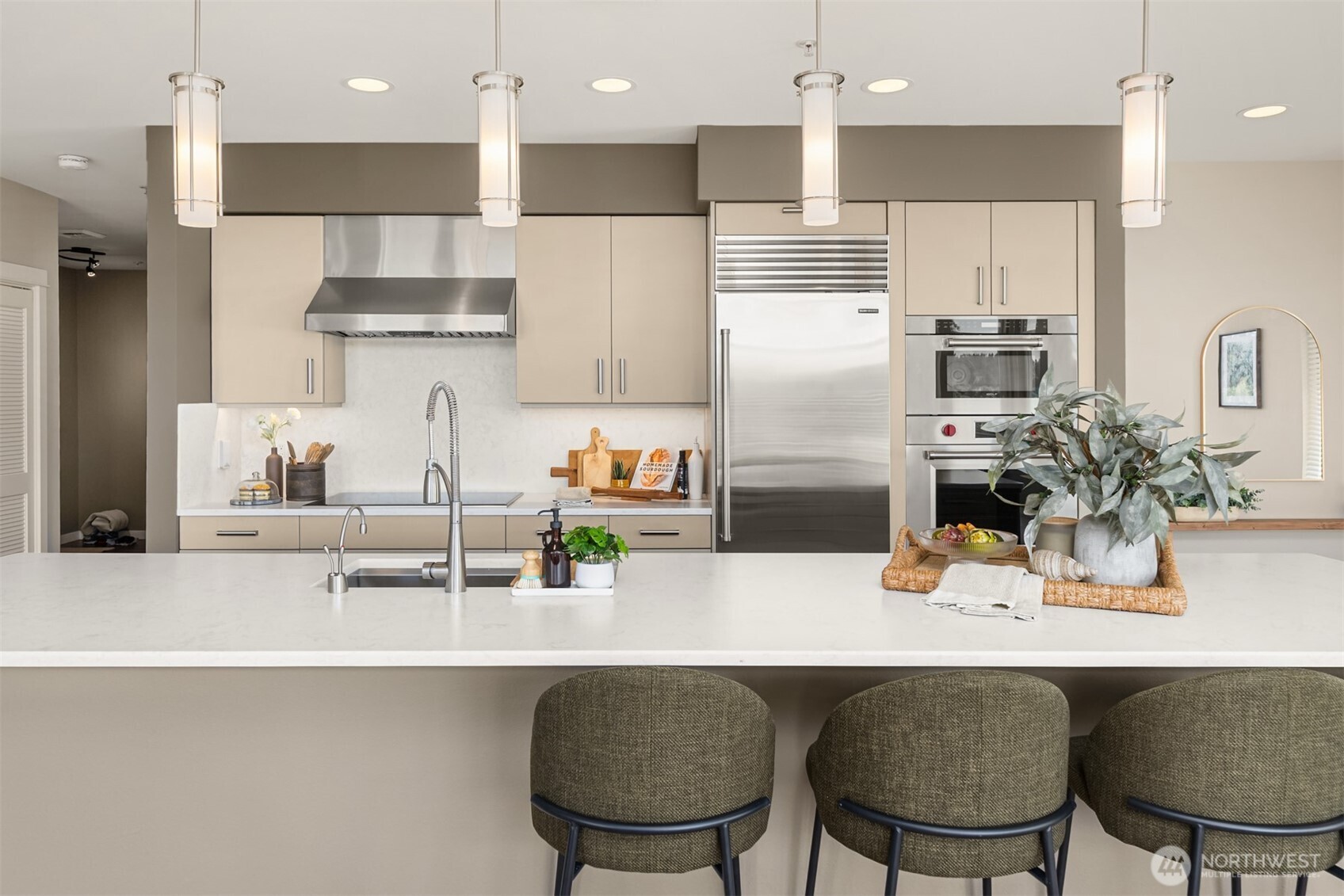 170 Harbor Sq Loop NE Unit: A-411