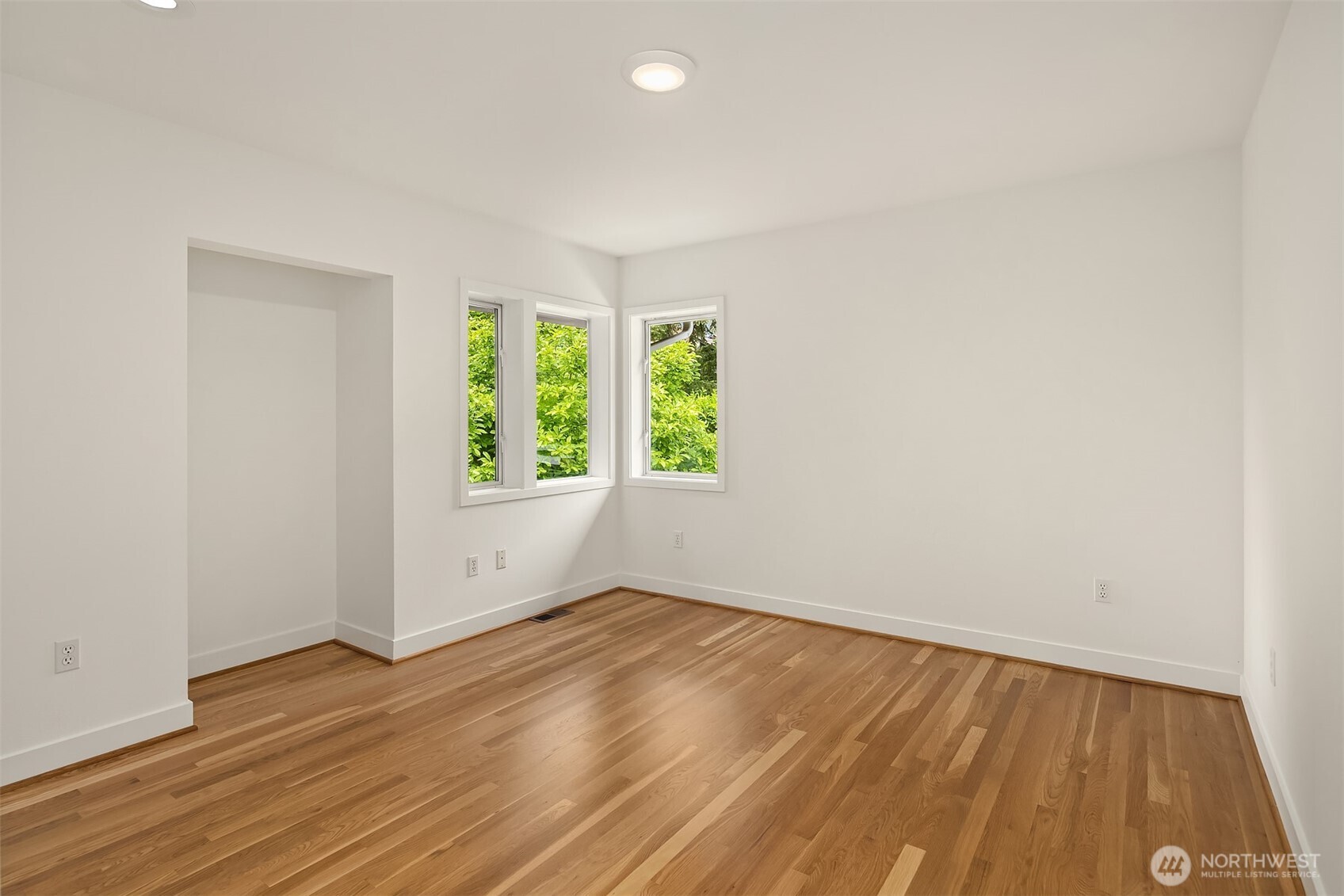 3815 NE 60th Street