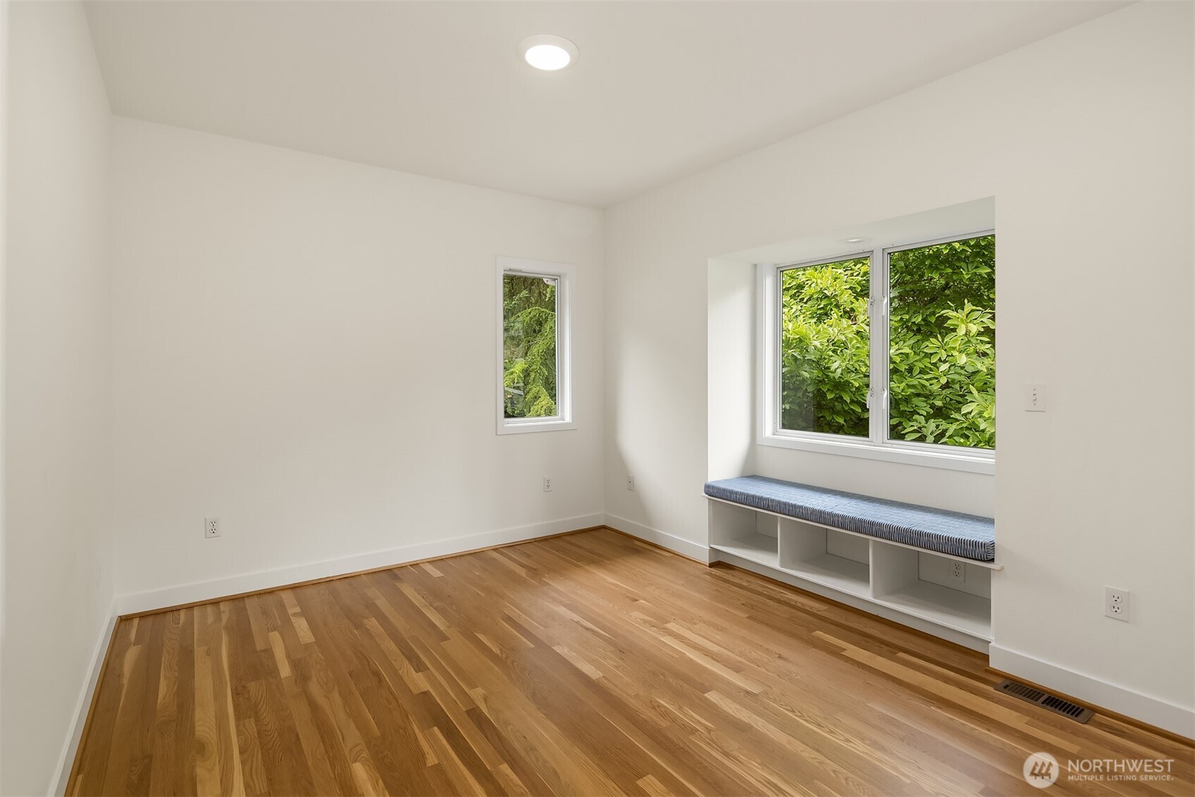 3815 NE 60th Street